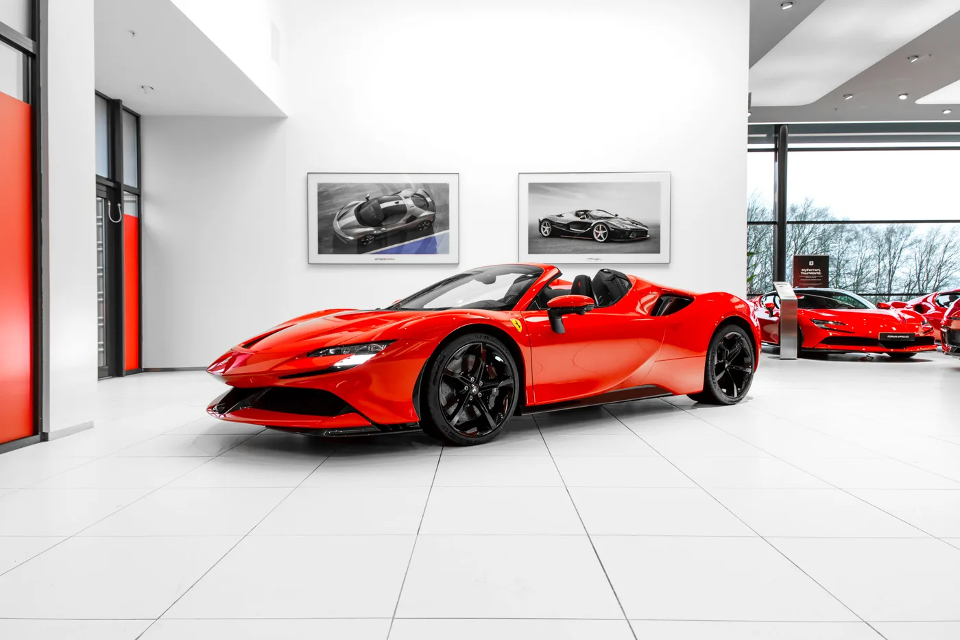 2023 Ferrari SF90 Spider offered by a specialist dealer in Hengelo, Netherlands, photo 2 of 15