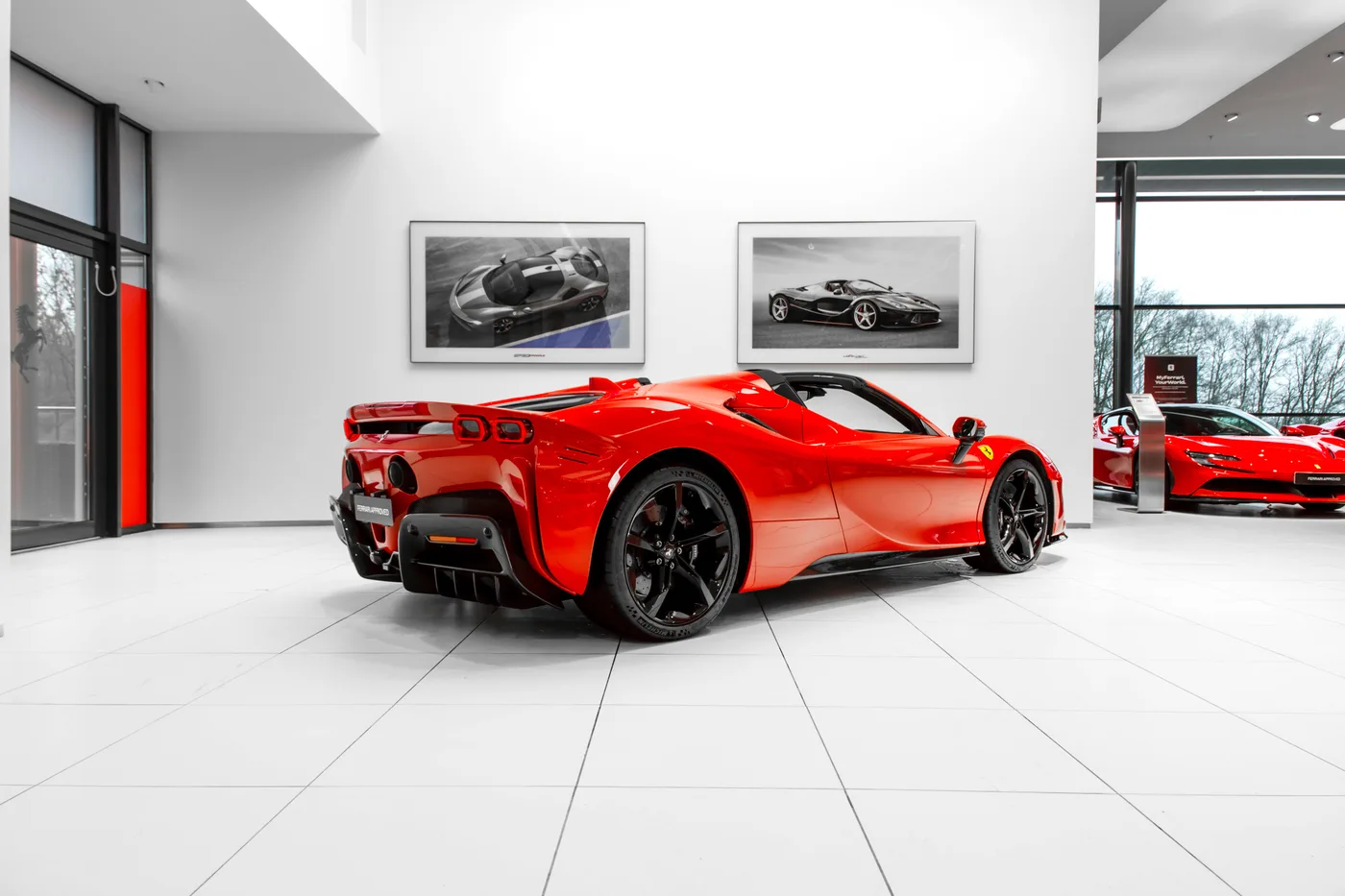 2023 Ferrari SF90 Spider offered by a specialist dealer in Hengelo, Netherlands, photo 3 of 15