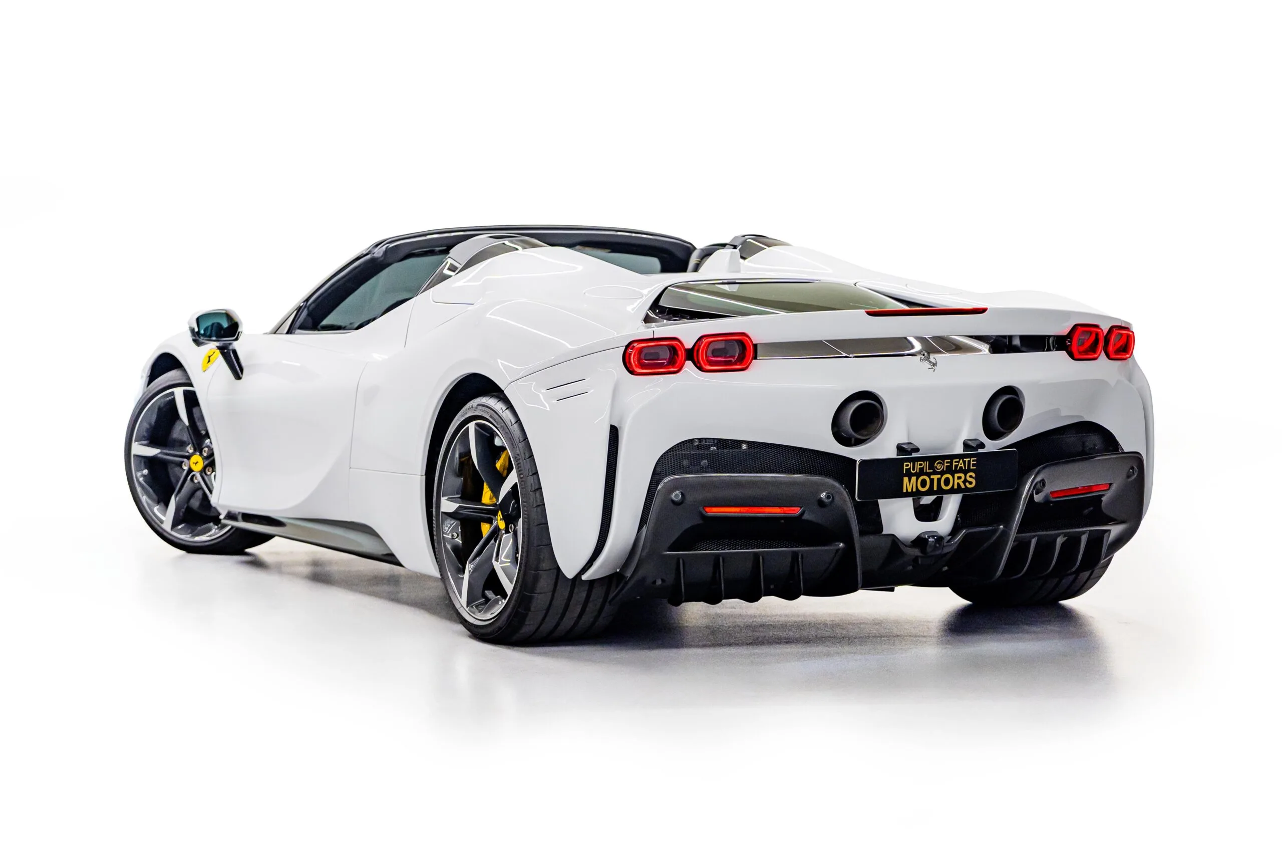 2023 Ferrari SF90 Spider, 7/23