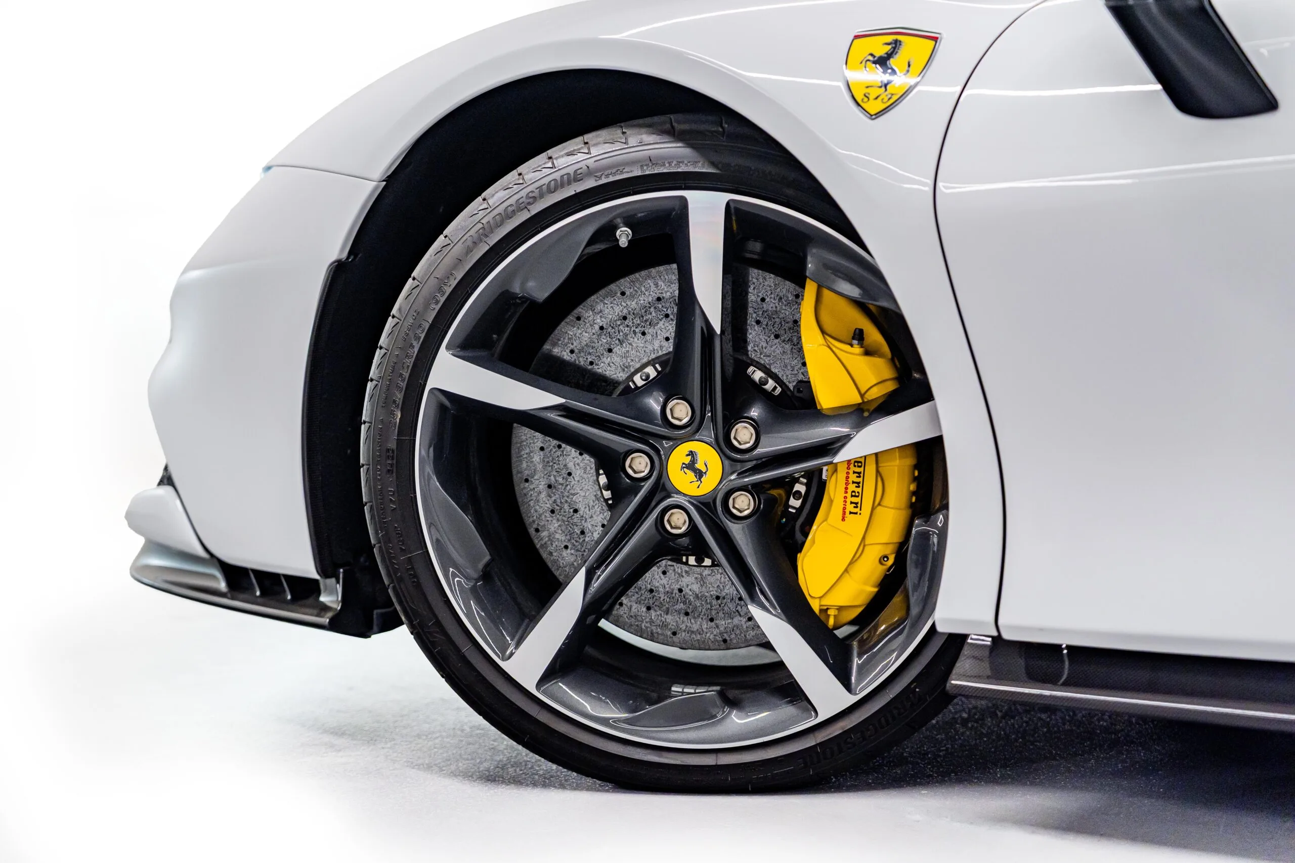 2023 Ferrari SF90 Spider, 12/23