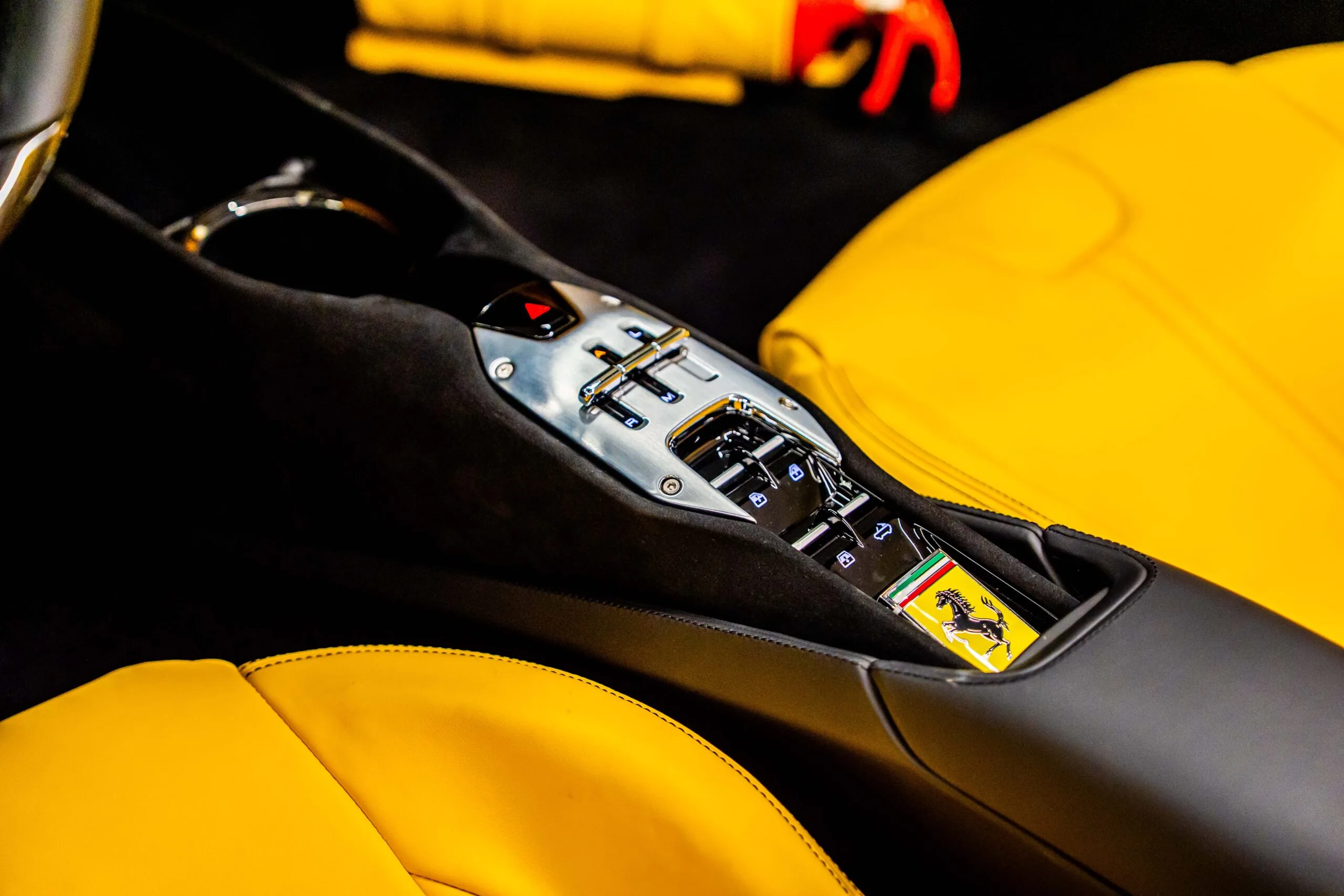 2023 Ferrari SF90 Spider, 11/16