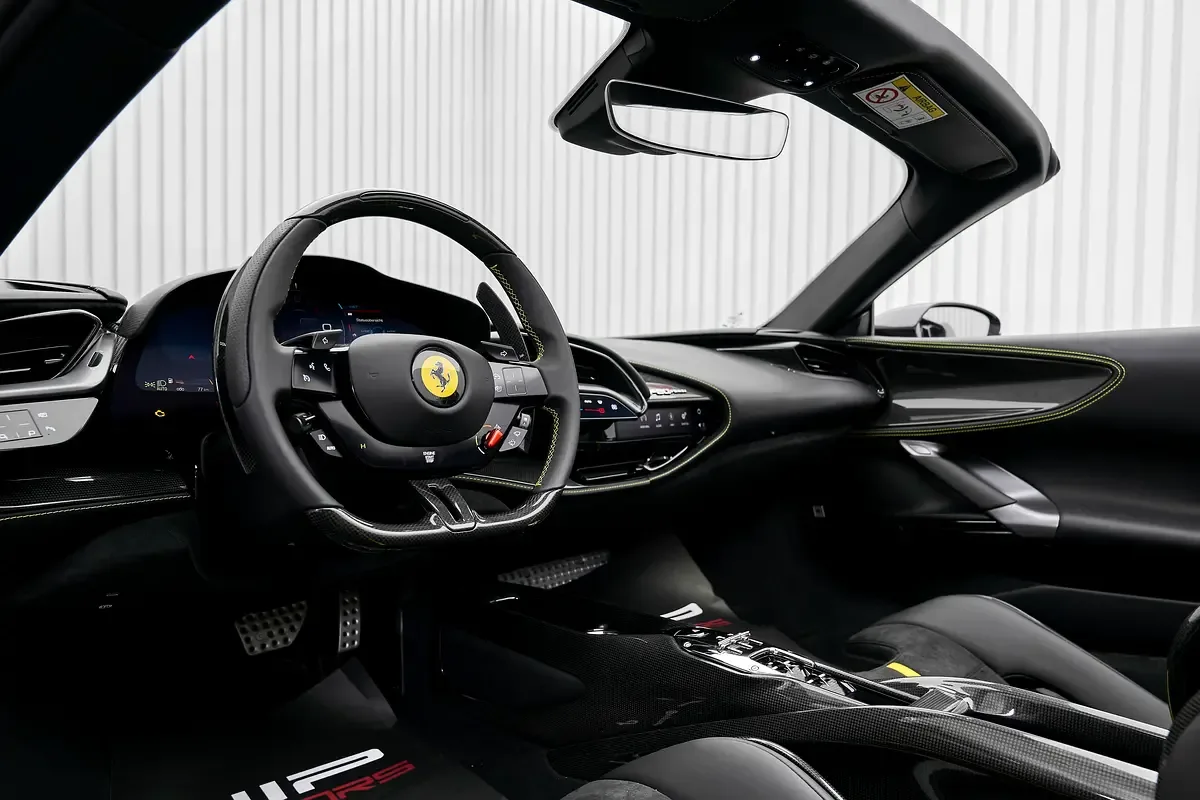 2023 Ferrari SF90 Spider Assetto Fiorano, 10/13