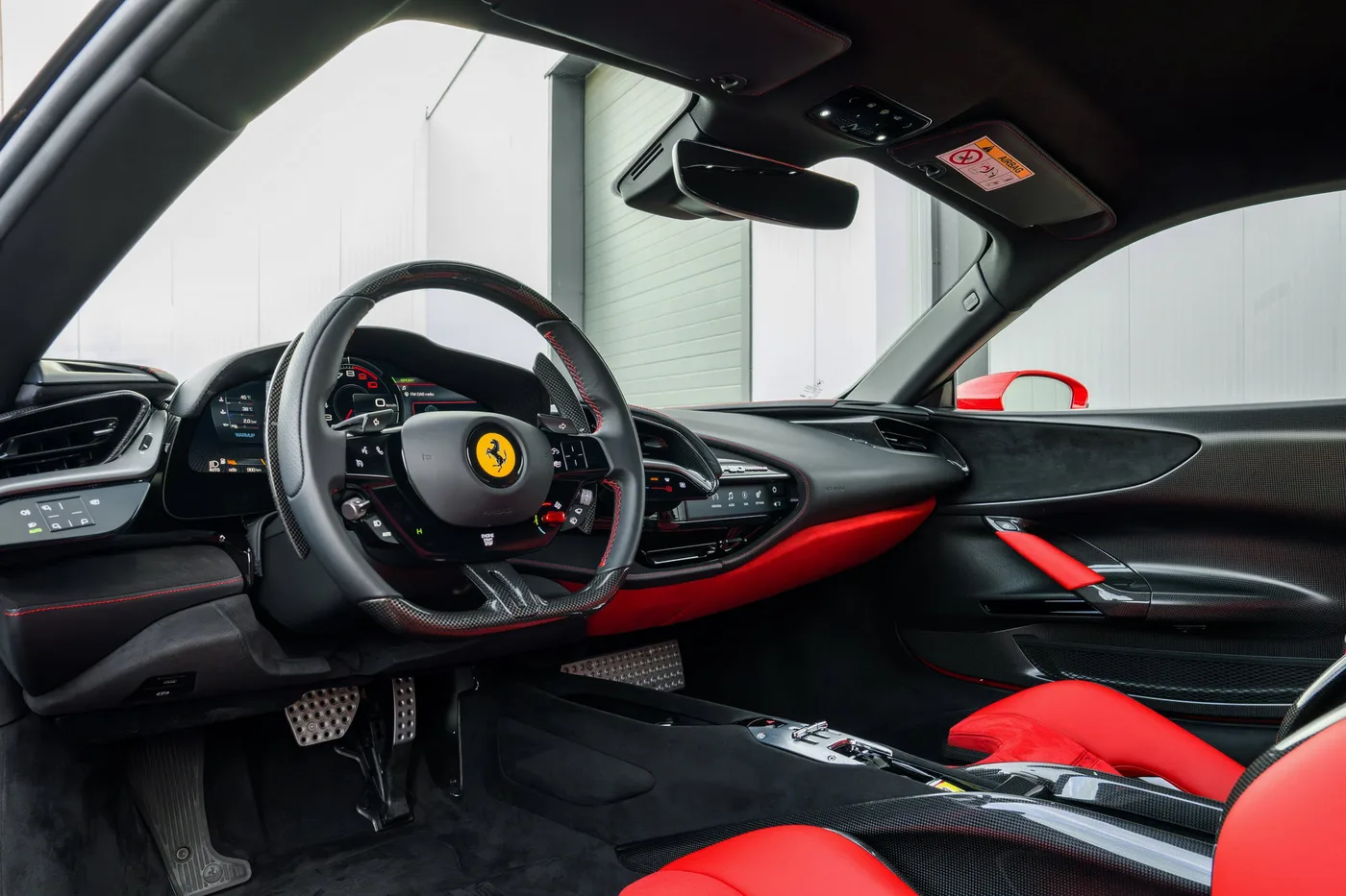 2023 Ferrari SF90 Stradale Assetto Fiorano angeboten von einem Supersportwagenhändler in Woerden, Niederlande, Foto 3 von 25