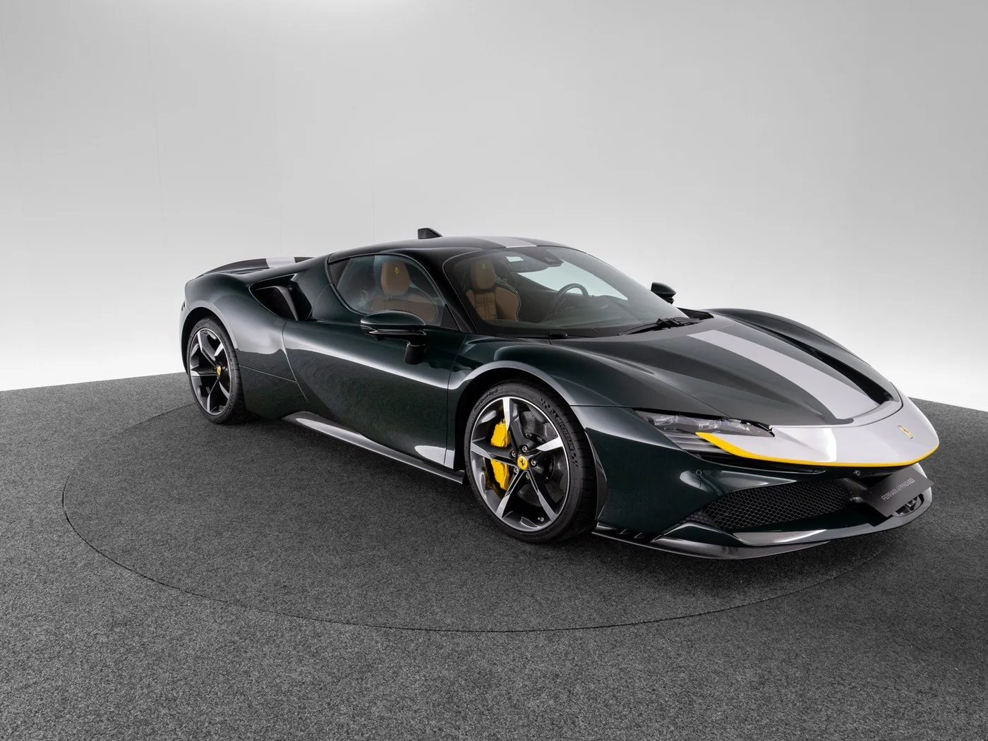 2023 Ferrari SF90 Stradale Assetto Fiorano angeboten von einem Fachhändler in Singen, Deutschland, Foto 3 von 15