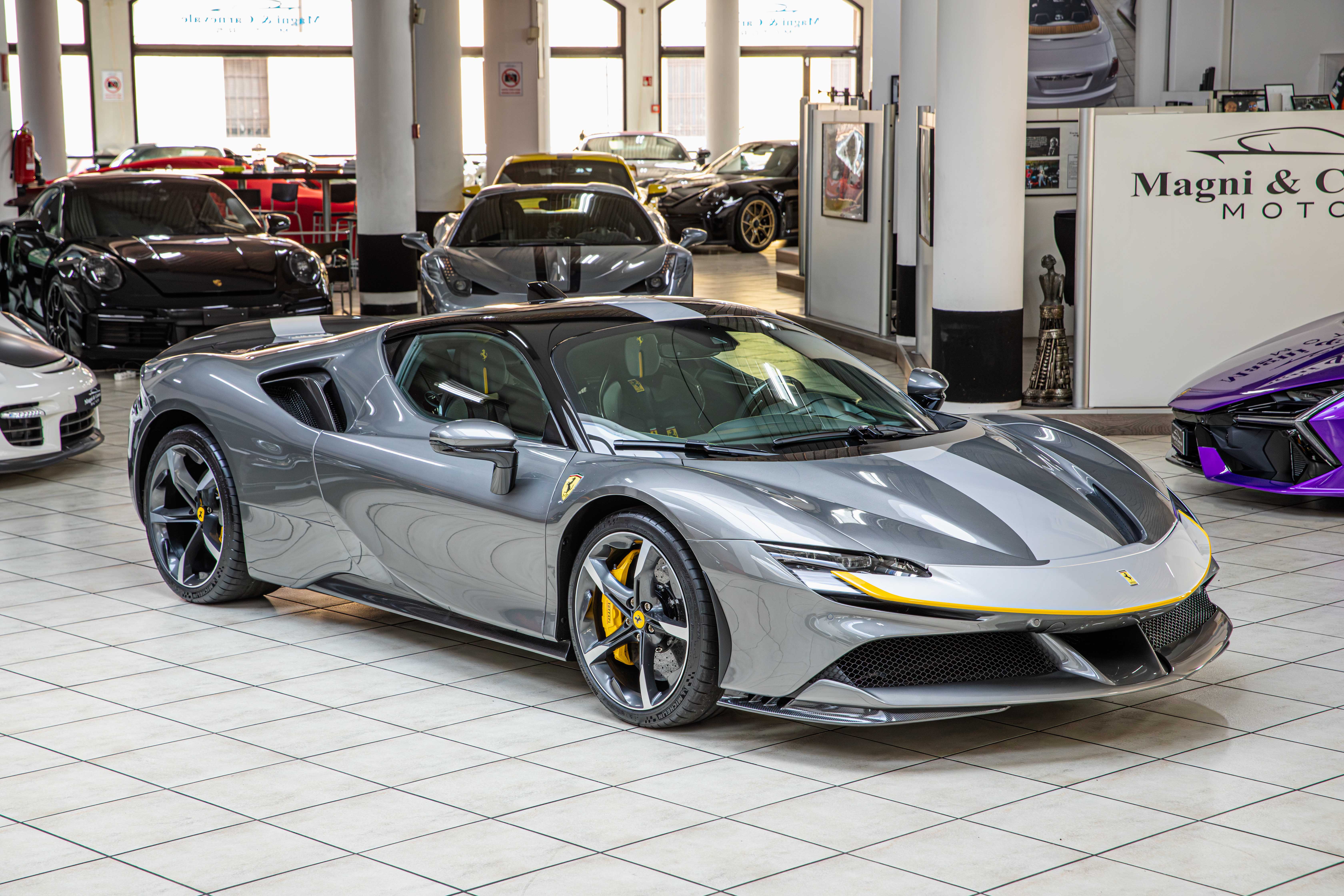 2023 Ferrari SF90 Stradale Assetto Fiorano angeboten von einem Fachhändler in Milan, Italien, Foto 5 von 20