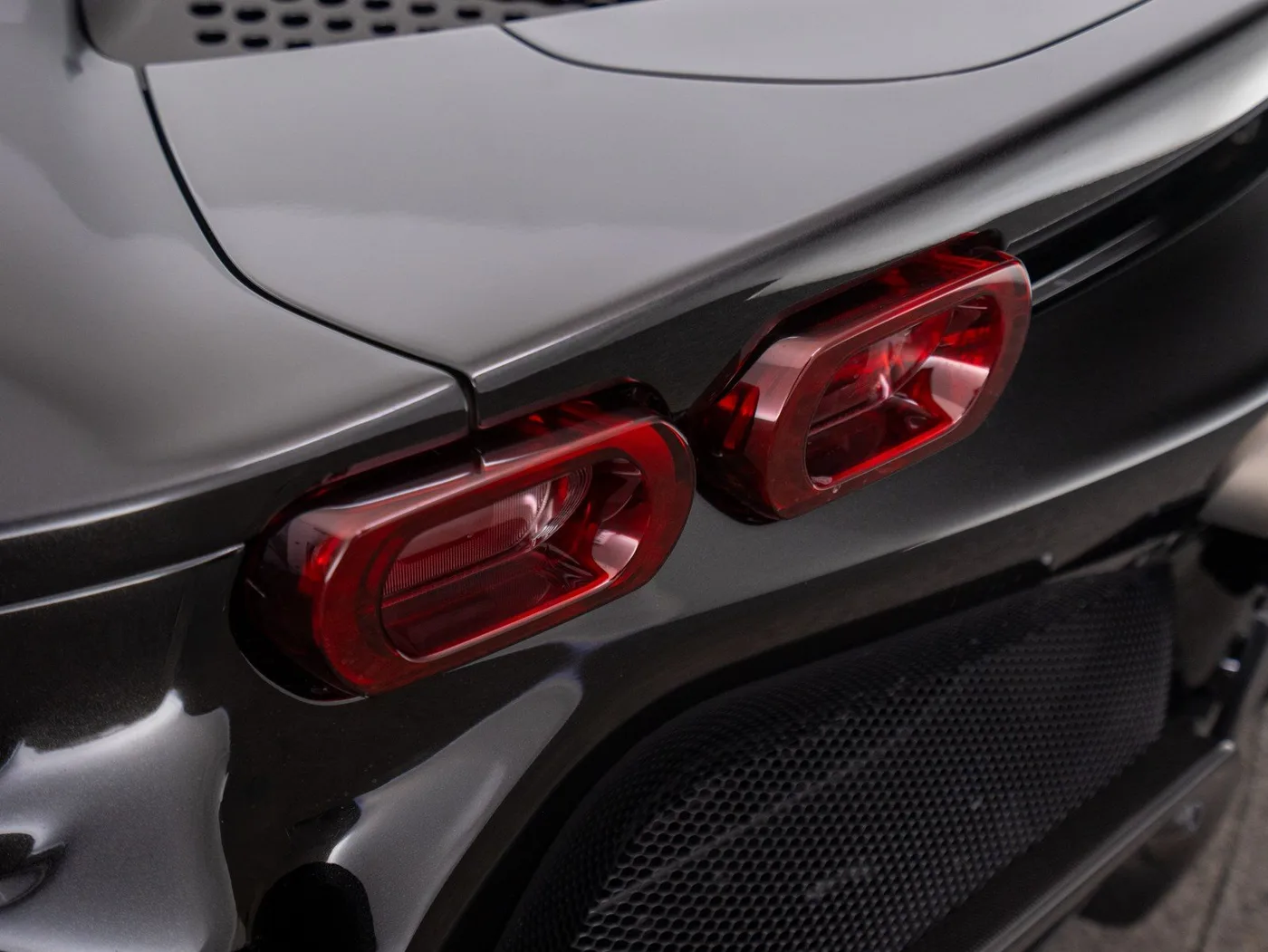 2023 Ferrari SF90 Stradale angeboten von einem Fachhändler in Singen, Deutschland, Foto 15 von 15