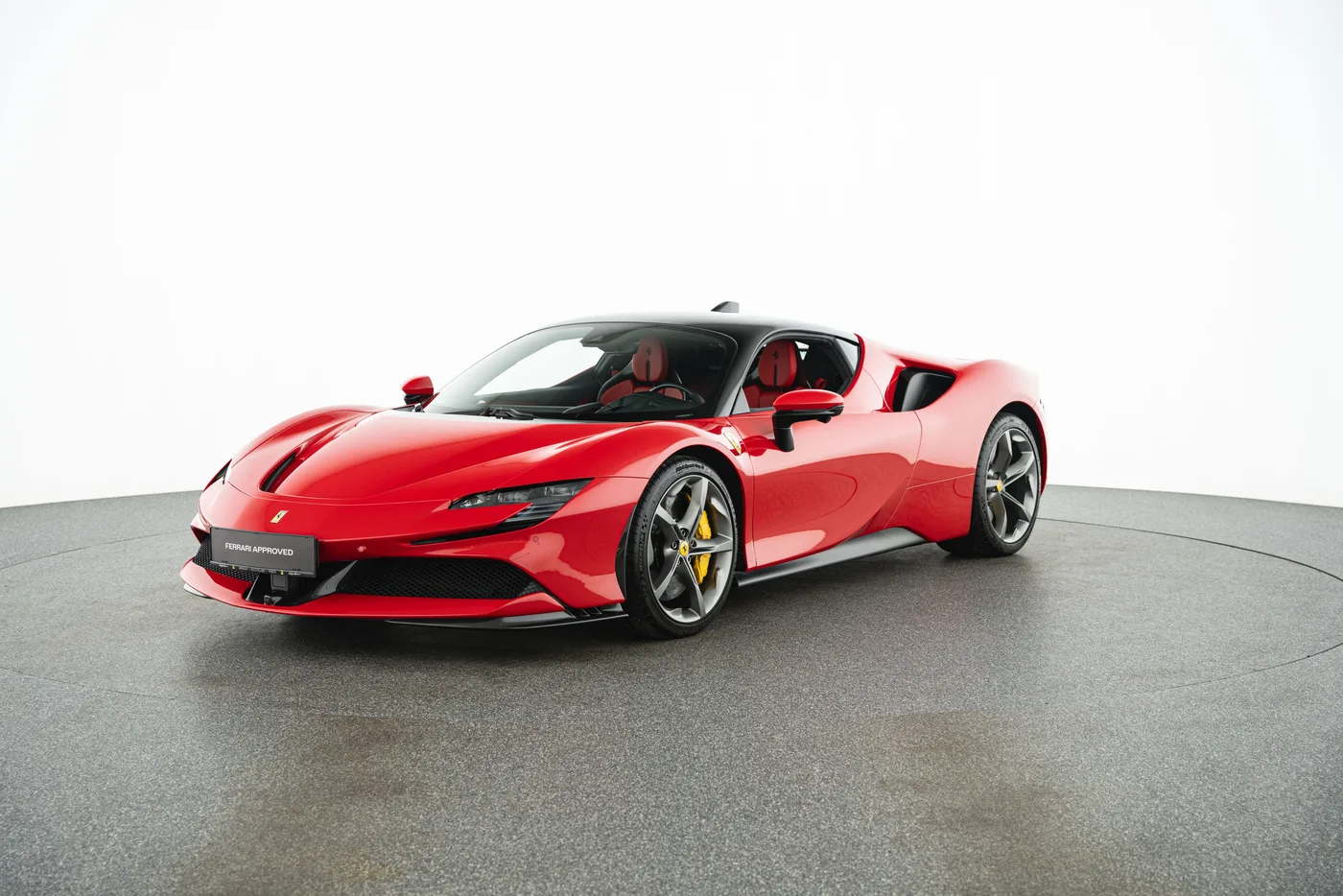 2023 Ferrari SF90 Stradale angeboten von einem Fachhändler in Vösendorf, Österreich, Foto 2 von 15