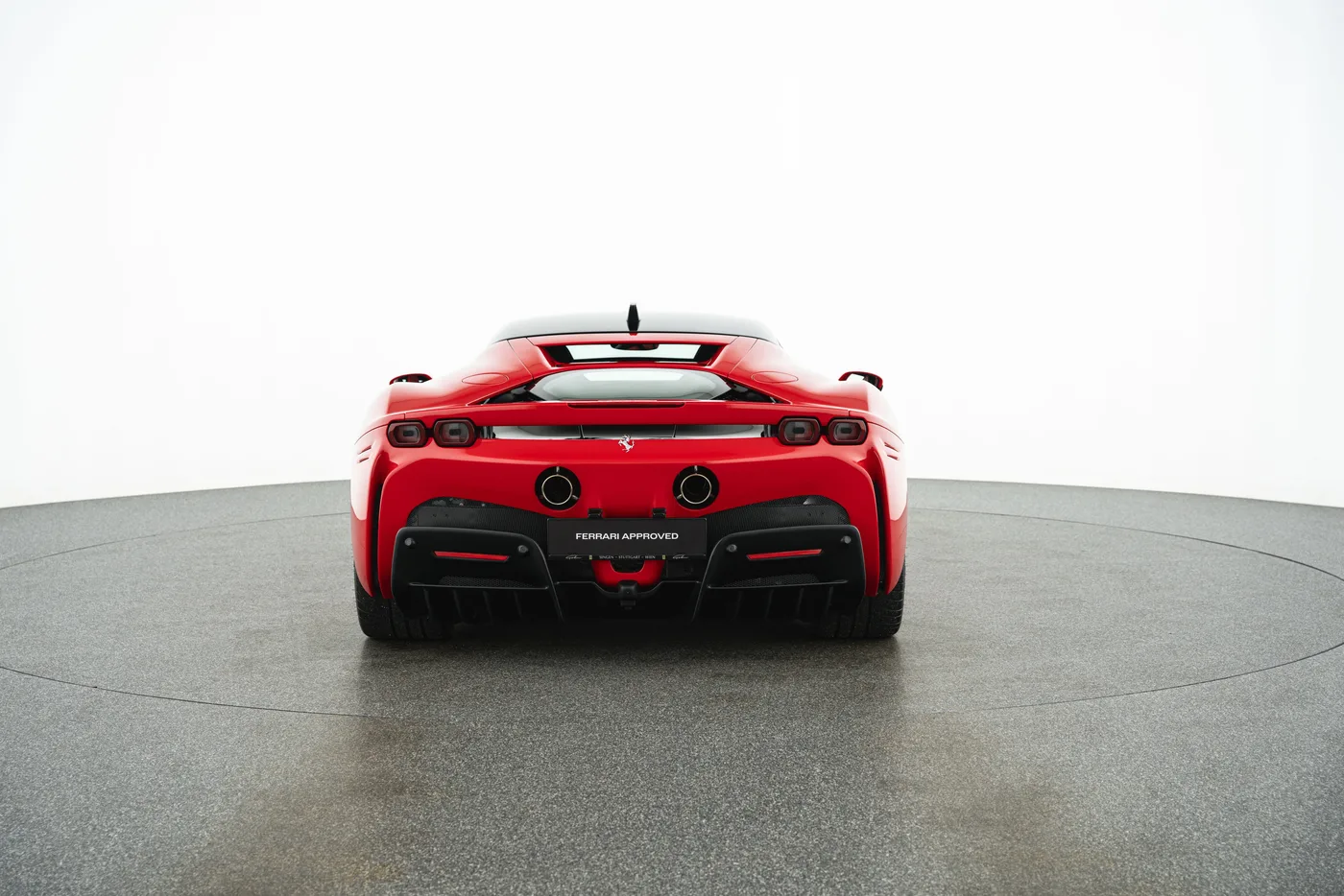 2023 Ferrari SF90 Stradale angeboten von einem Fachhändler in Vösendorf, Österreich, Foto 4 von 15