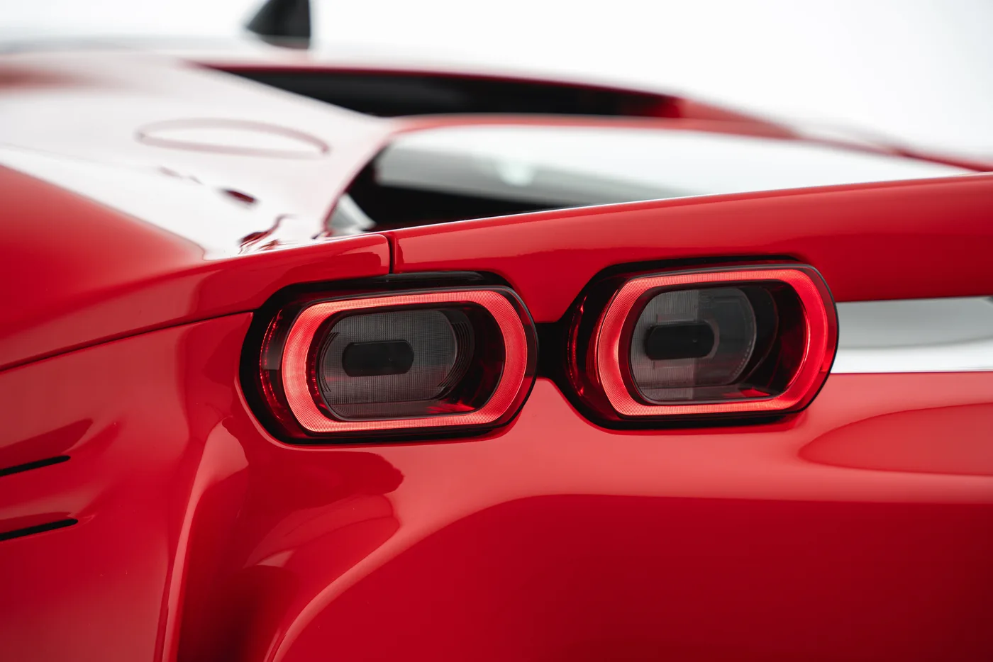 2023 Ferrari SF90 Stradale angeboten von einem Fachhändler in Vösendorf, Österreich, Foto 10 von 15