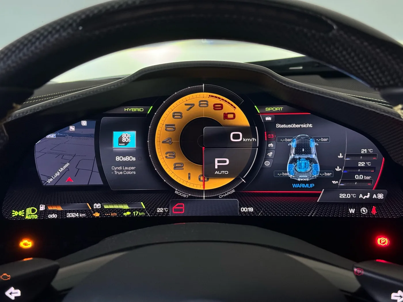 2023 Ferrari SF90 Stradale proposée par un concessionnaire spécialisé à Frankfurt am Main, Allemagne, photo 12 sur 15