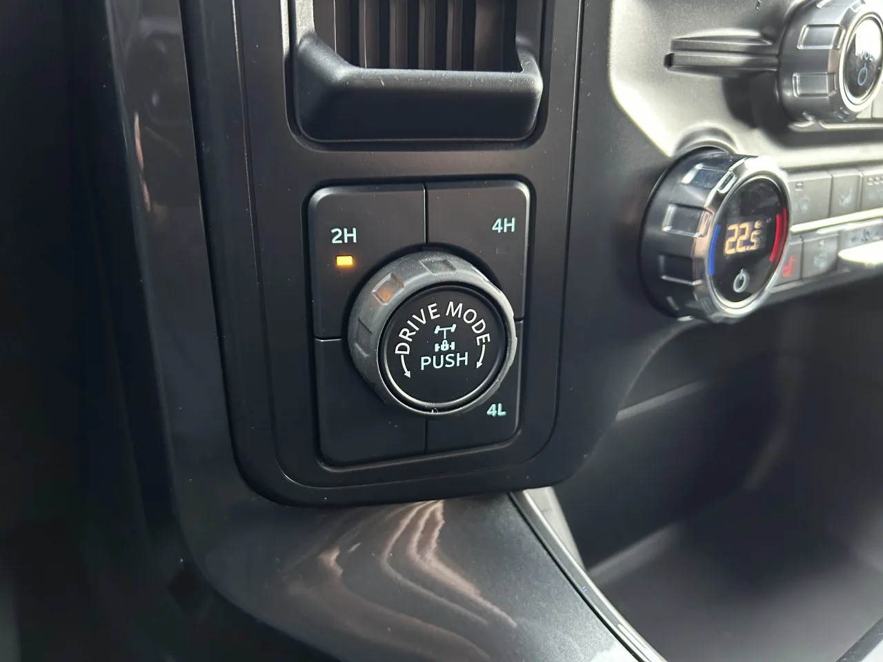 2023 Ford F-150 Tremor angeboten von einem Fachhändler in Písek, Tschechien, Foto 34 von 42