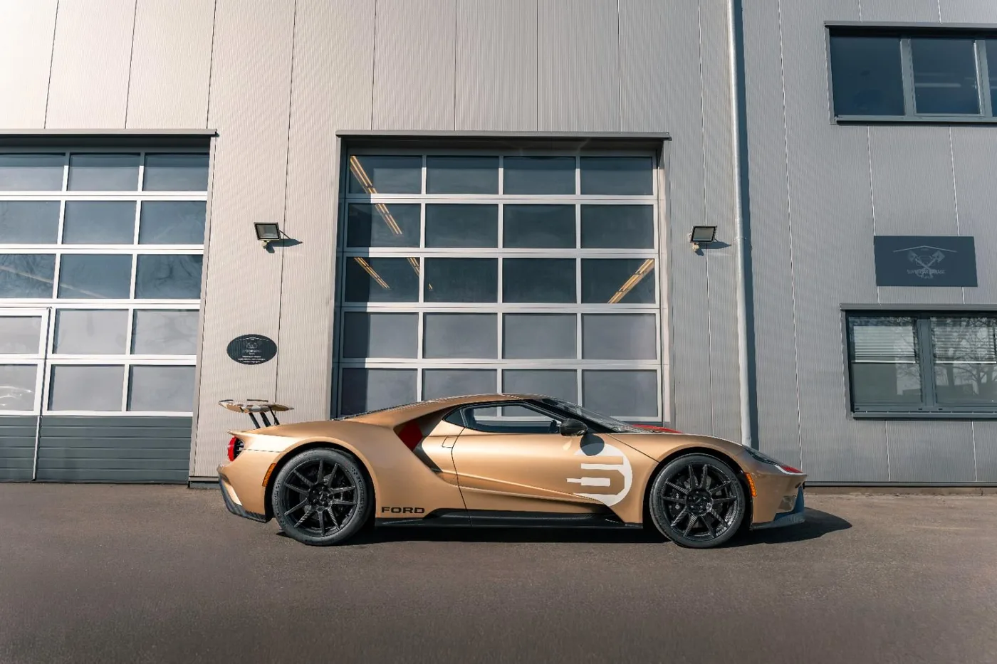 2023 Ford GT angeboten von einem Supersportwagenhändler in Munich, Deutschland, Foto 5 von 19