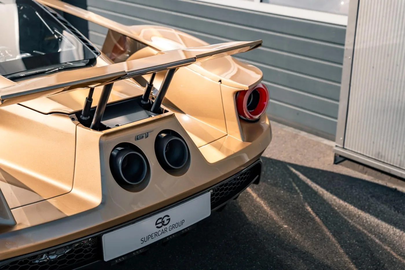 2023 Ford GT angeboten von einem Supersportwagenhändler in Munich, Deutschland, Foto 19 von 19