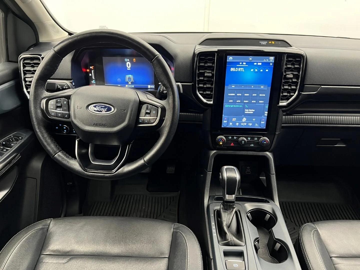 2023 Ford Ranger Limited, 2/23