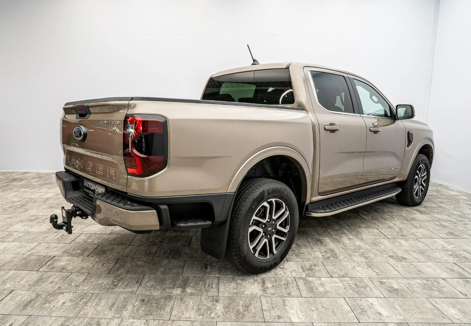 2023 Ford Ranger Limited, 6/23