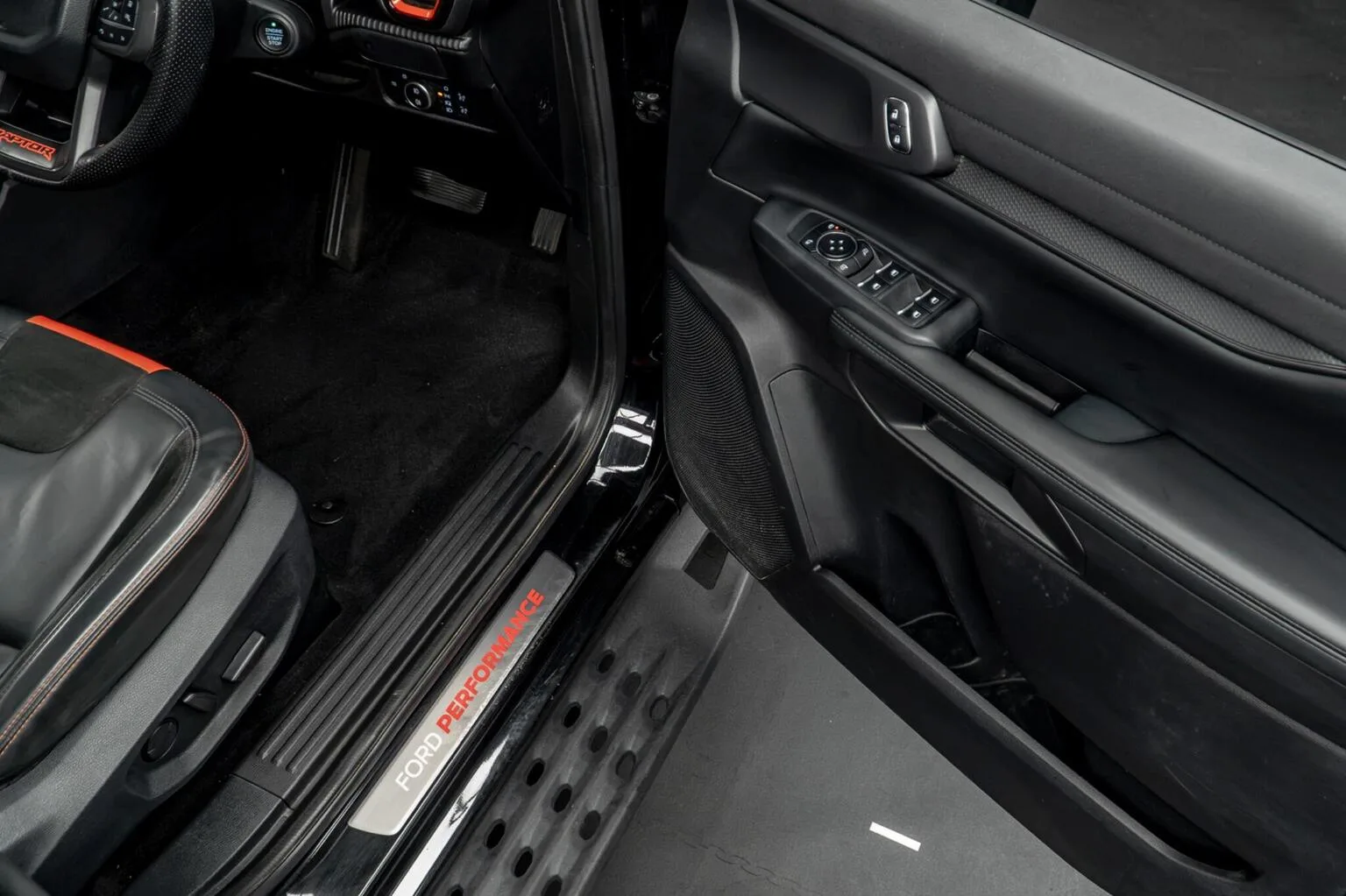 2023 Ford Ranger Raptor, 28/30