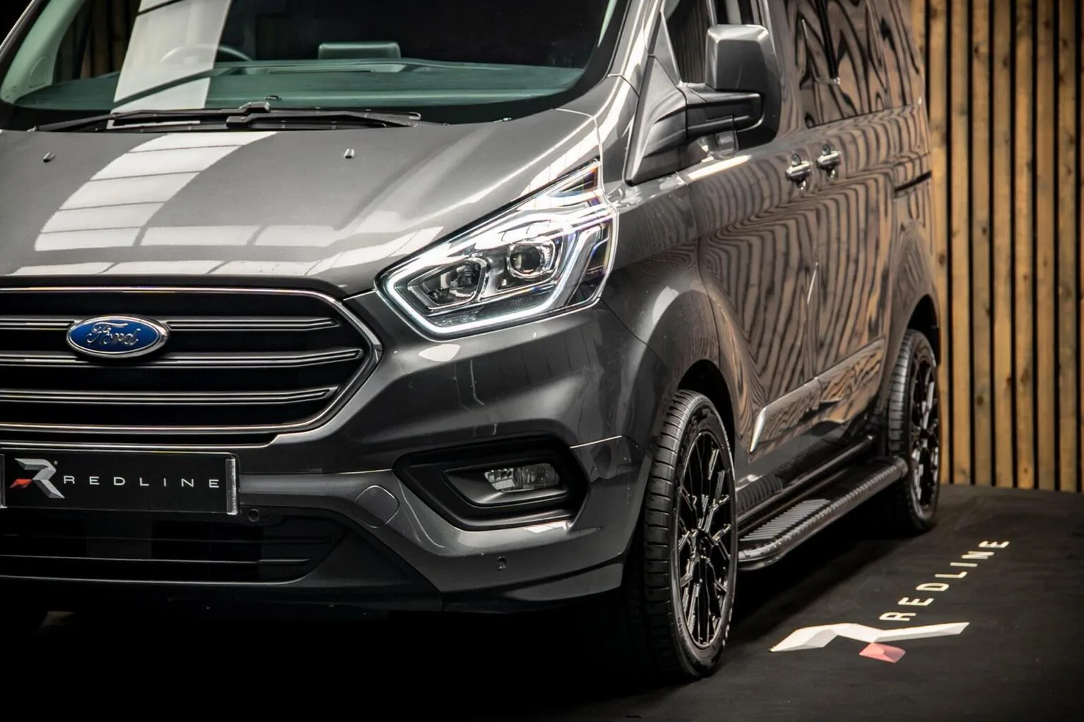 2023 Ford Transit Custom Limited, 13/30