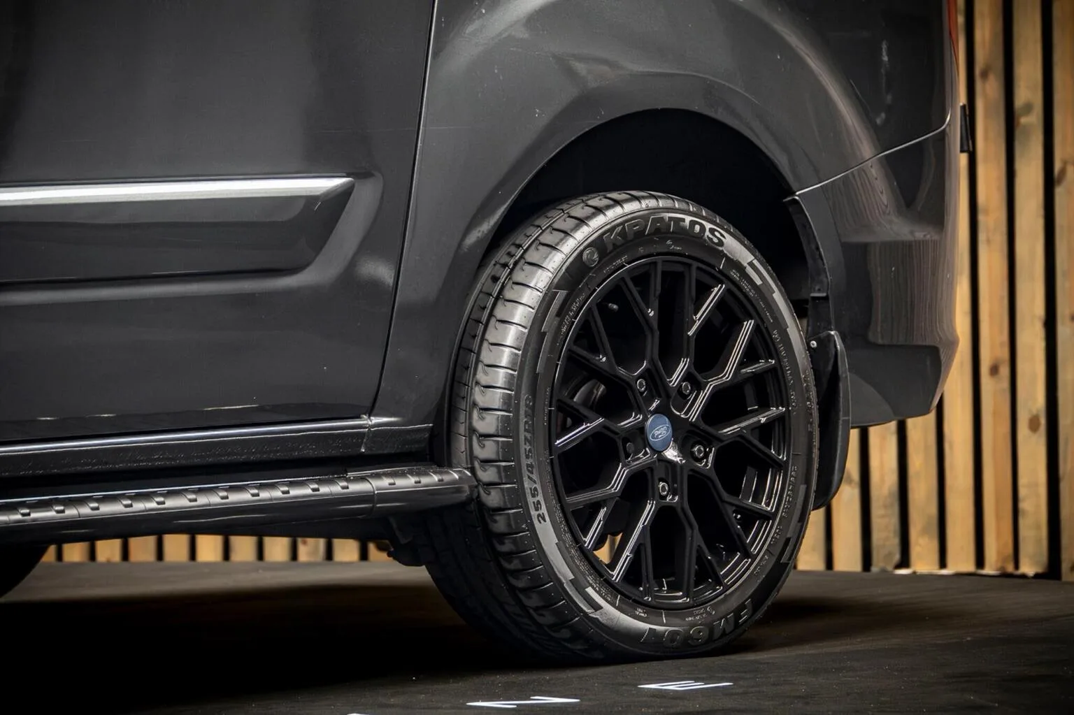 2023 Ford Transit Custom Limited, 16/30
