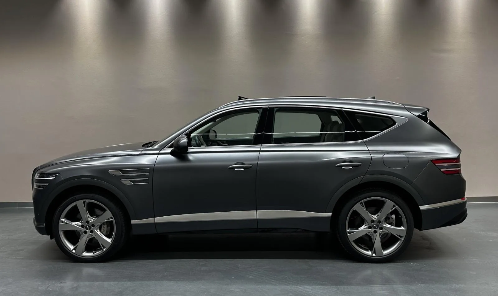 2023 Genesis GV80 Luxury Line, 3/24