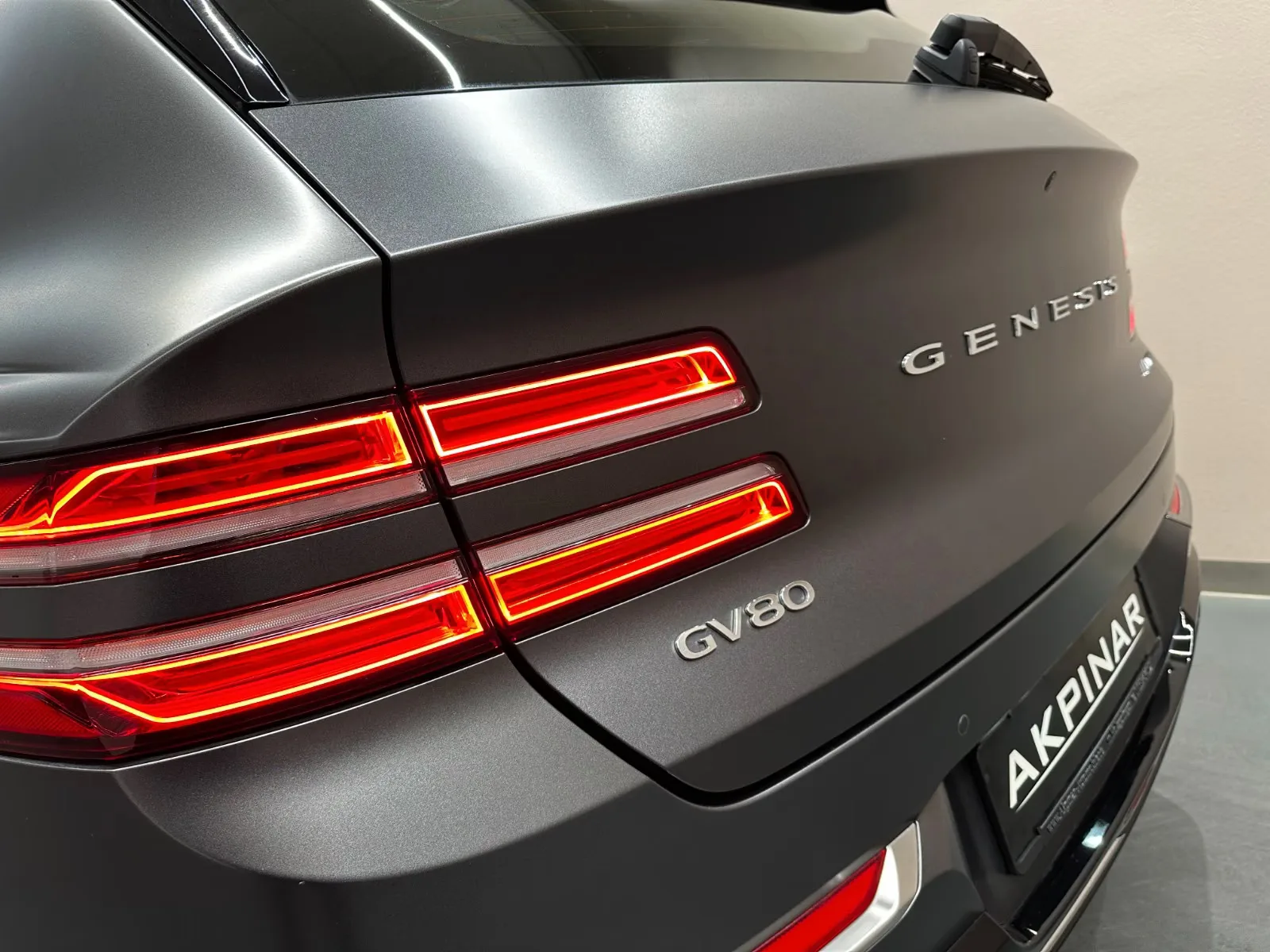 2023 Genesis GV80 Luxury Line, 4/24