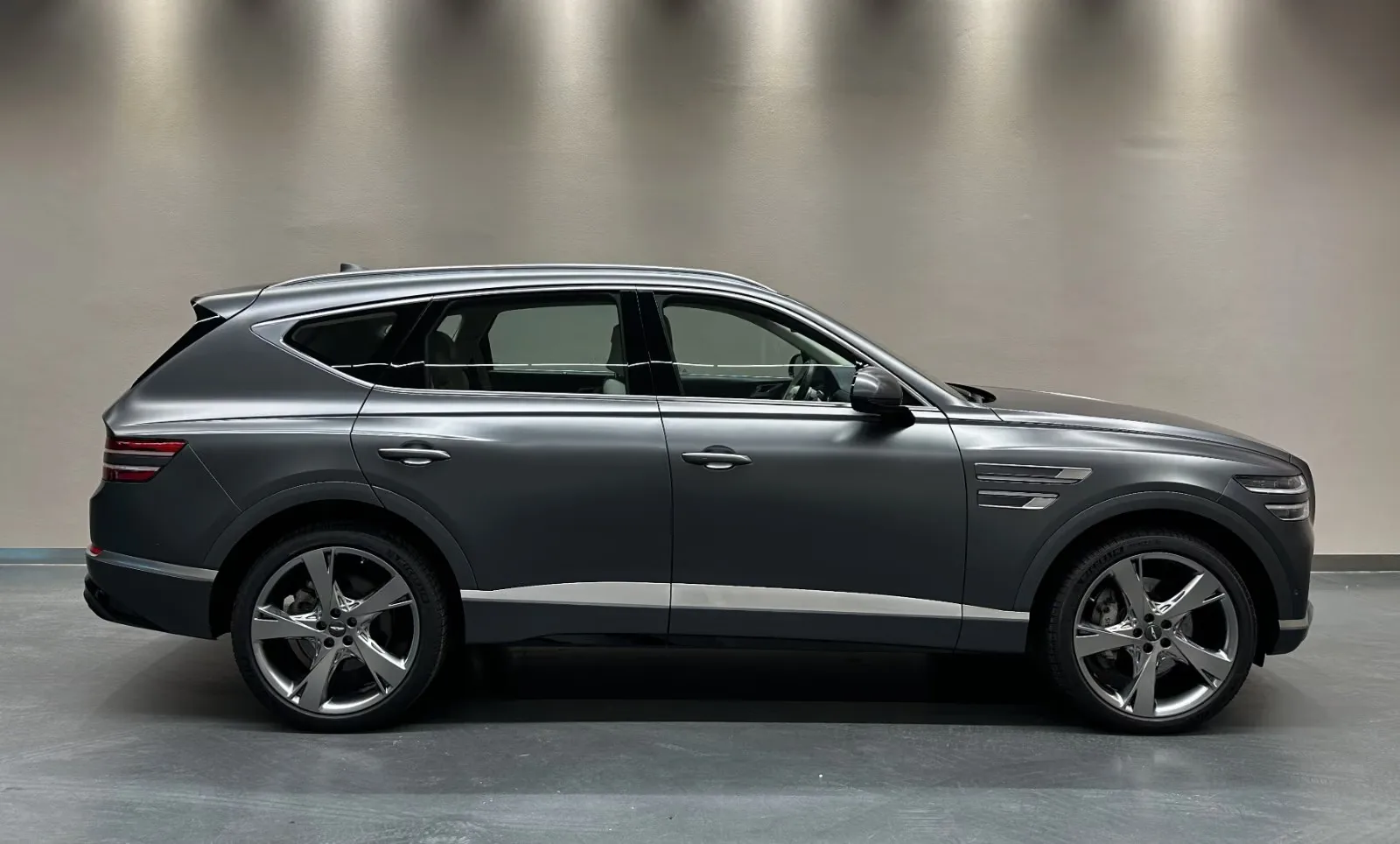2023 Genesis GV80 Luxury Line, 6/24