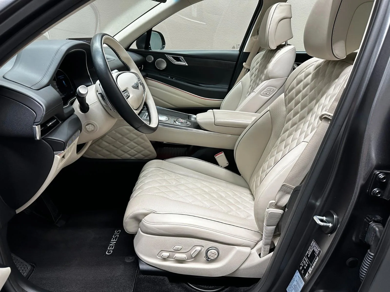2023 Genesis GV80 Luxury Line, 10/24