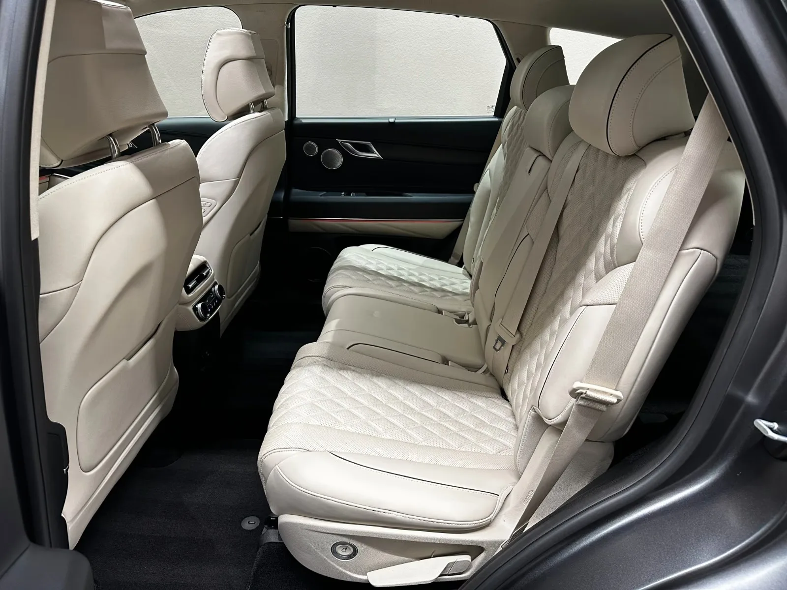 2023 Genesis GV80 Luxury Line, 13/24