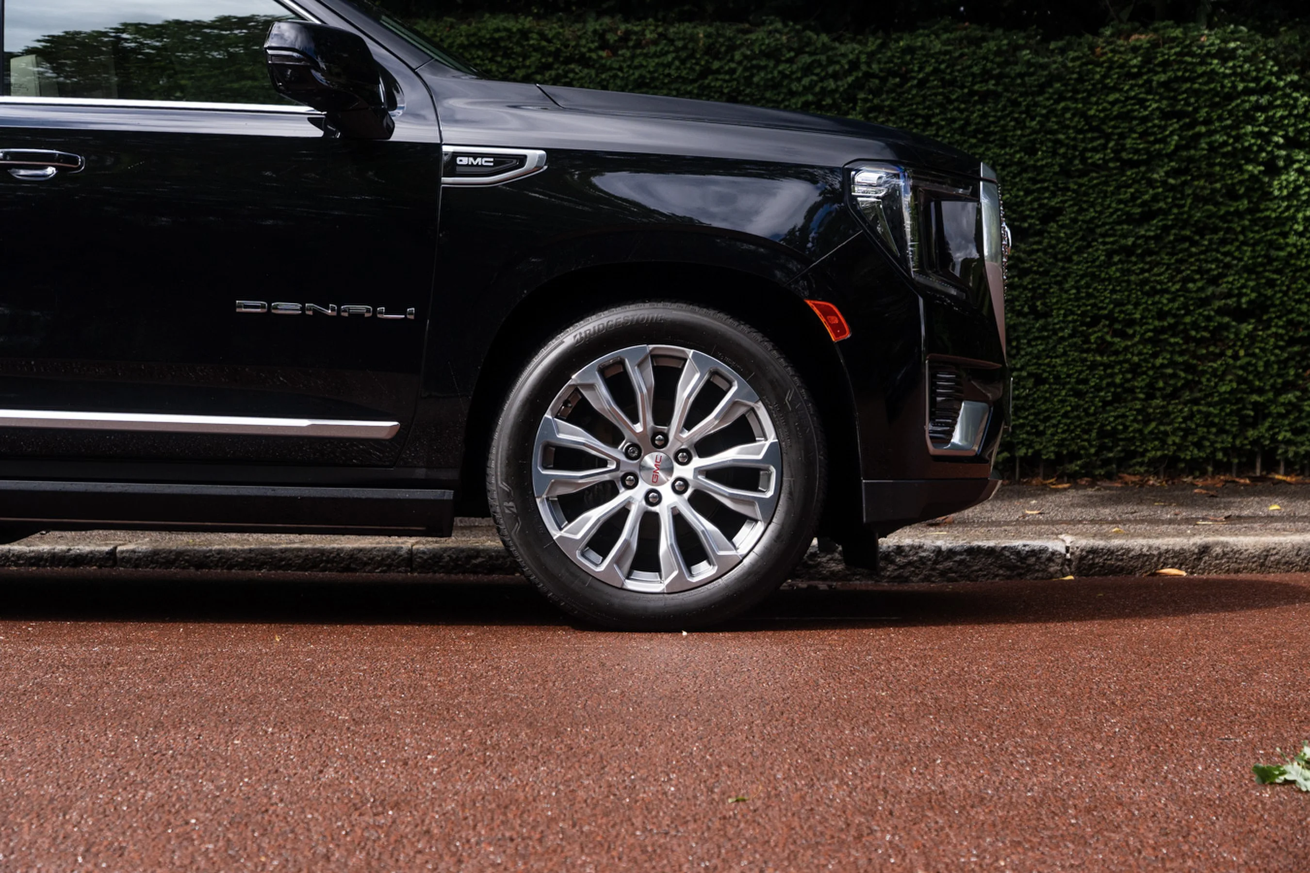 2023 GMC Yukon Denali, 7/30