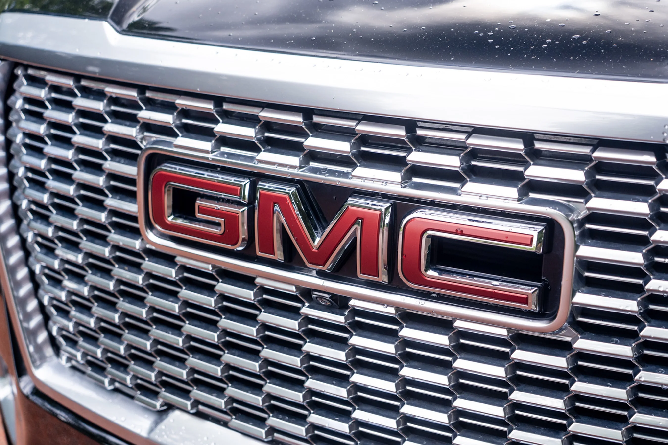 2023 GMC Yukon Denali, 15/30
