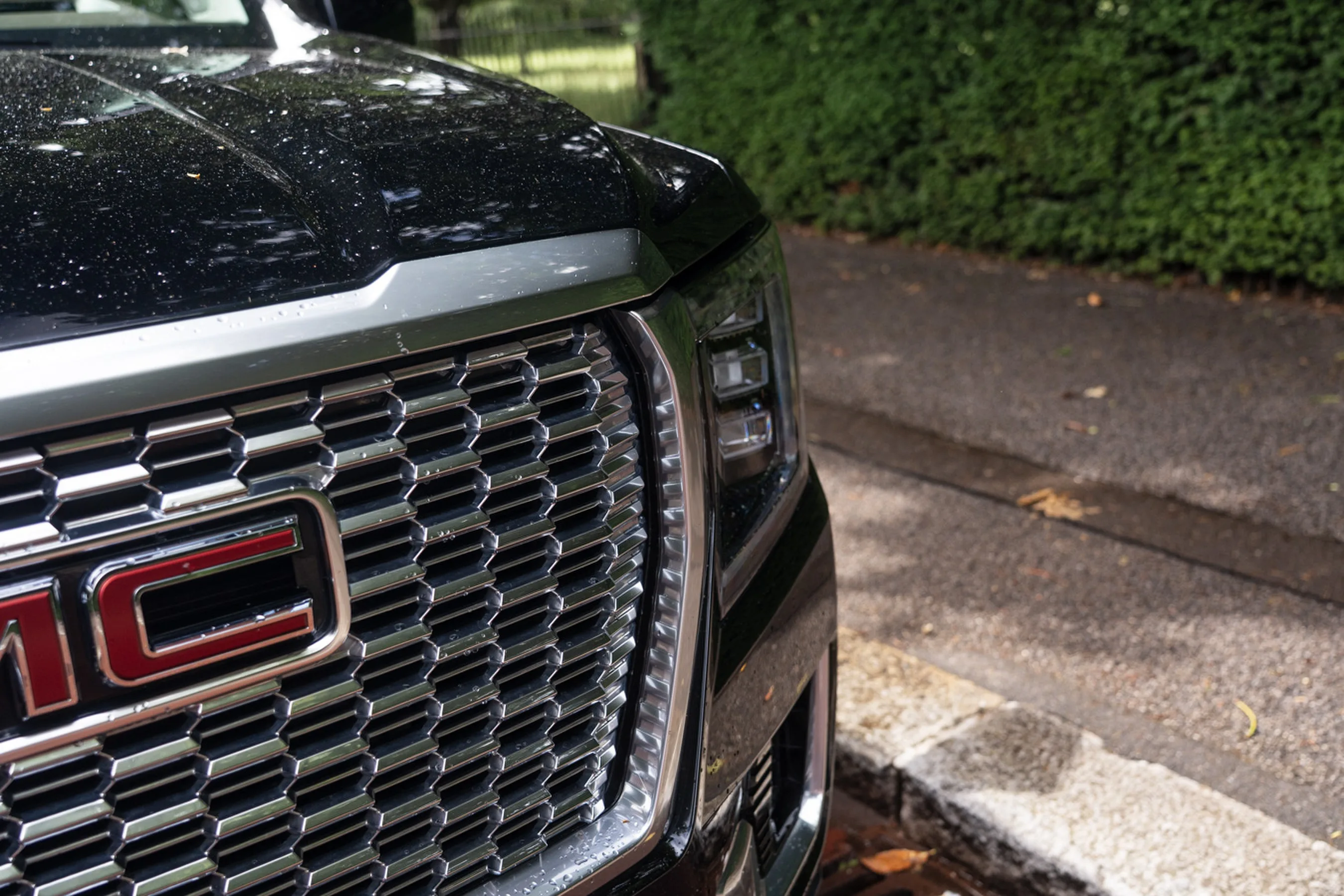2023 GMC Yukon Denali, 16/30