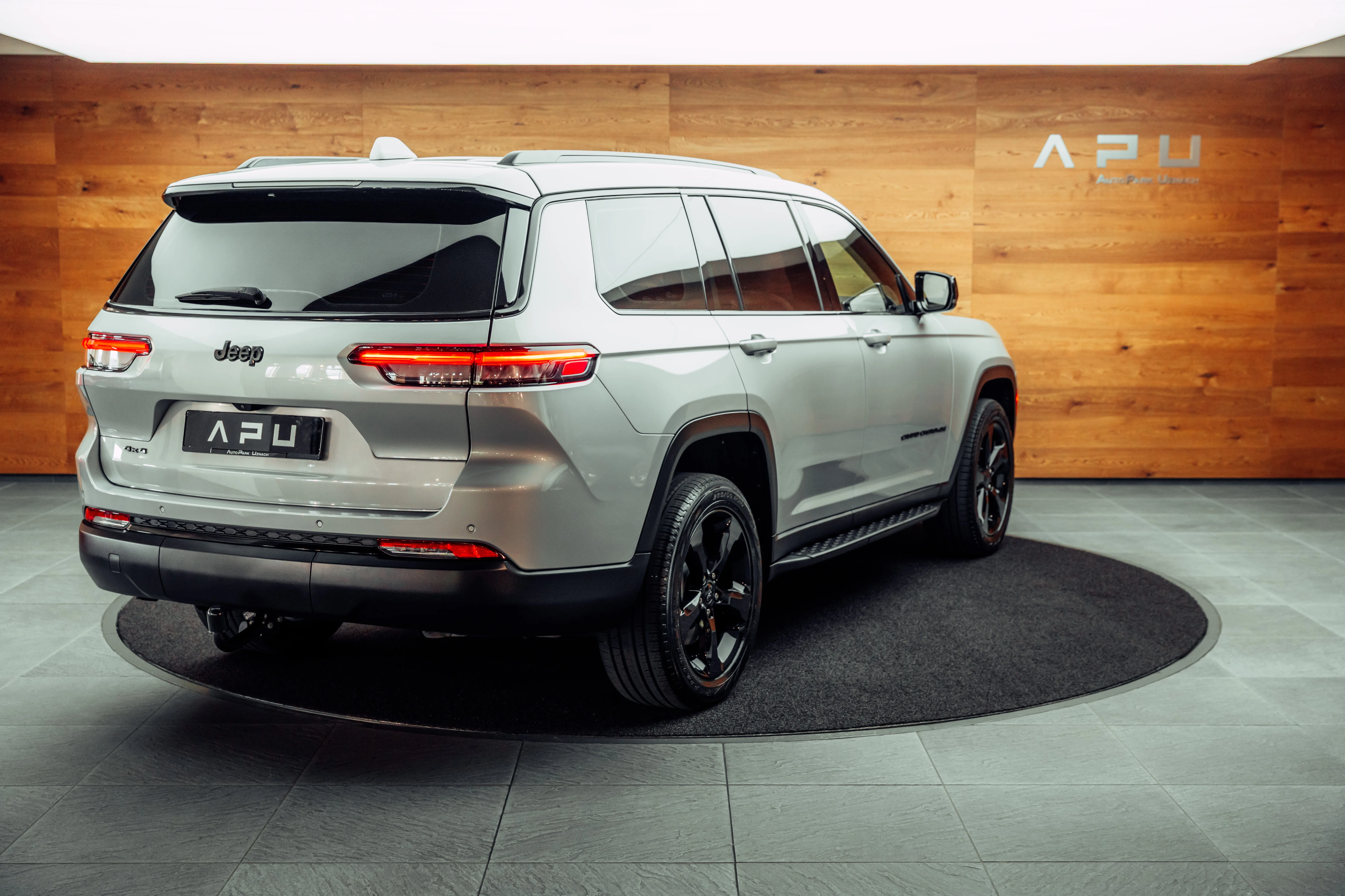 2023 Jeep Grand Cherokee L, 2/22
