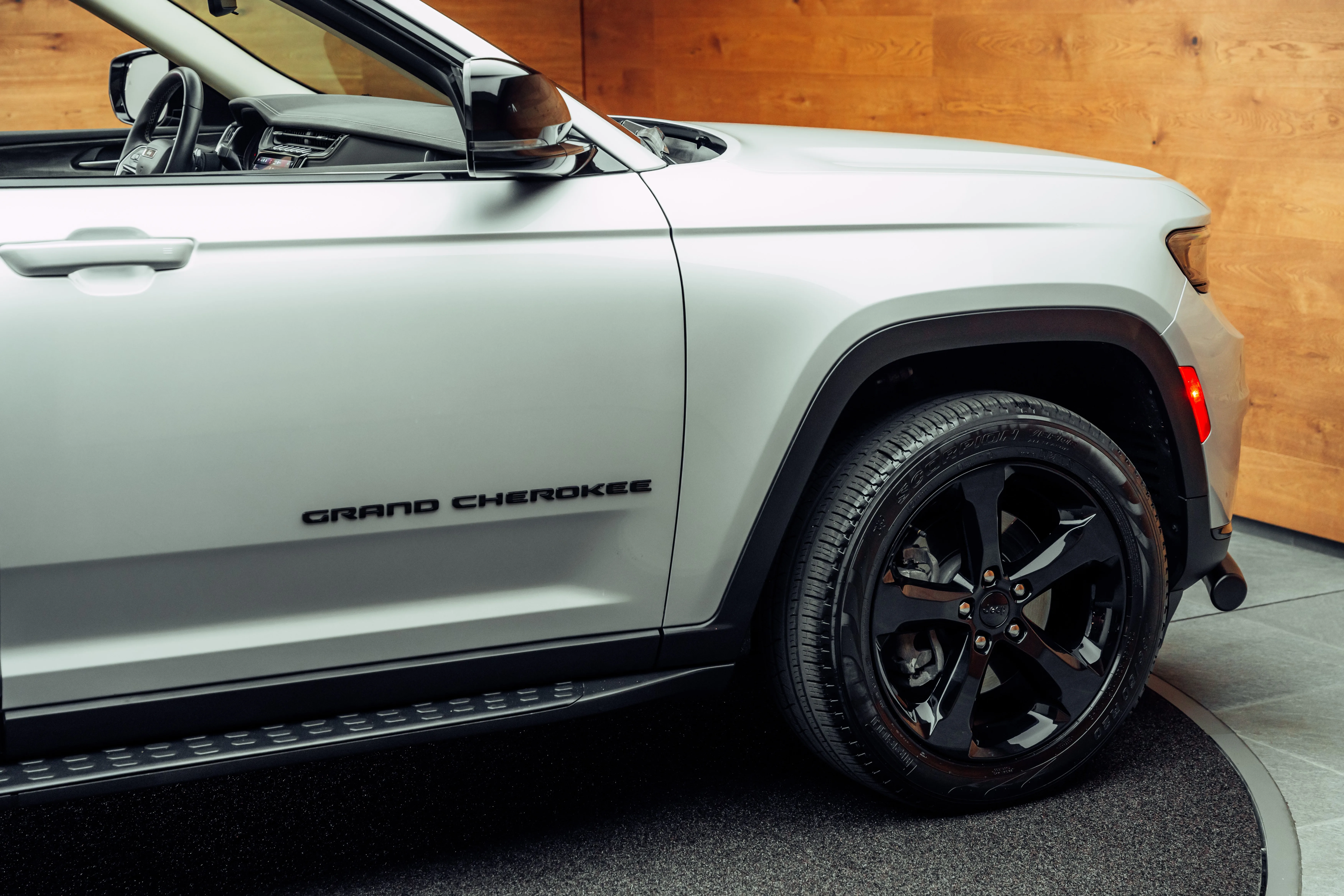 2023 Jeep Grand Cherokee L, 22/22