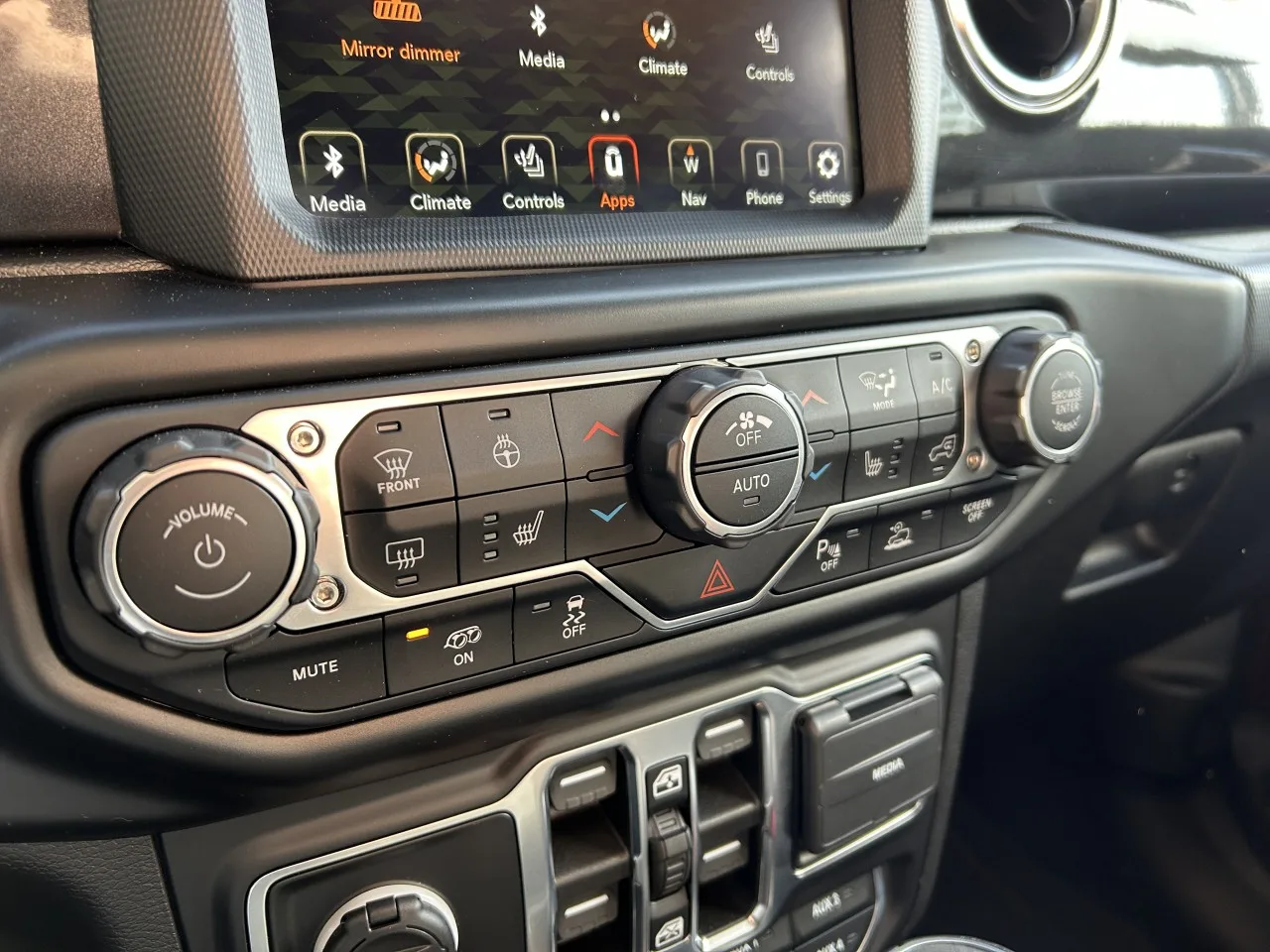 2023 Jeep Wrangler Unlimited Rubicon 392 offered by a specialist dealer in Písek, Czechia, photo 22 of 35