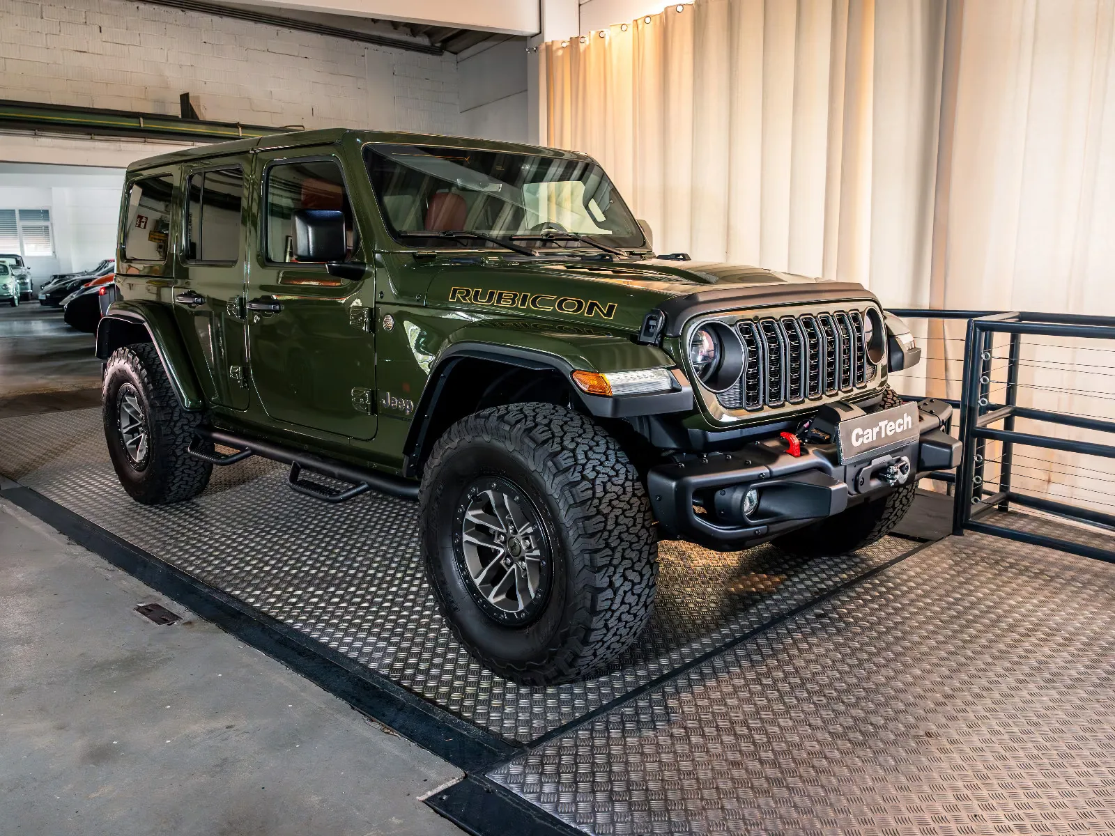 2023 Jeep Wrangler Unlimited Rubicon offered by a specialist dealer in Ismaning, Germany, main photo