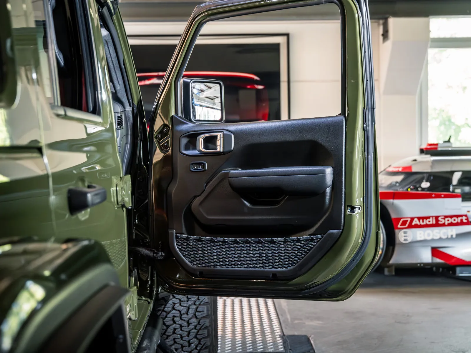 2023 Jeep Wrangler Unlimited Rubicon, 15/30