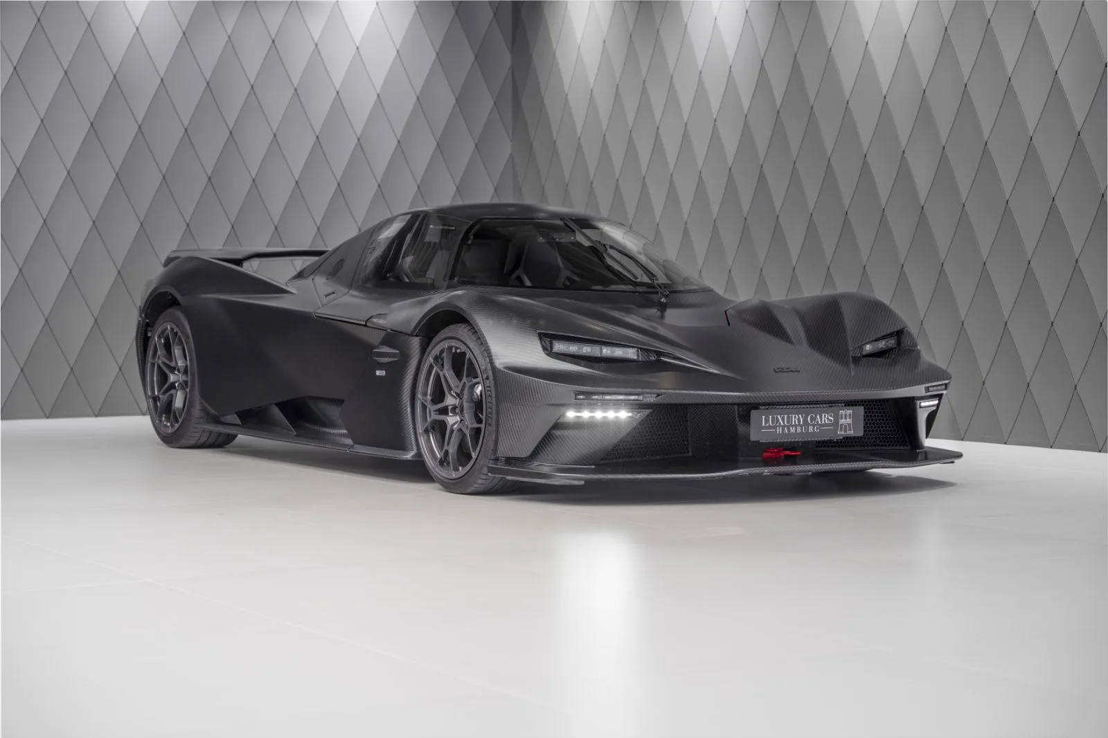 2023 KTM X-BOW GT-XR proposée par un spécialiste de la supercar à Schenefeld, Allemagne, photo principale