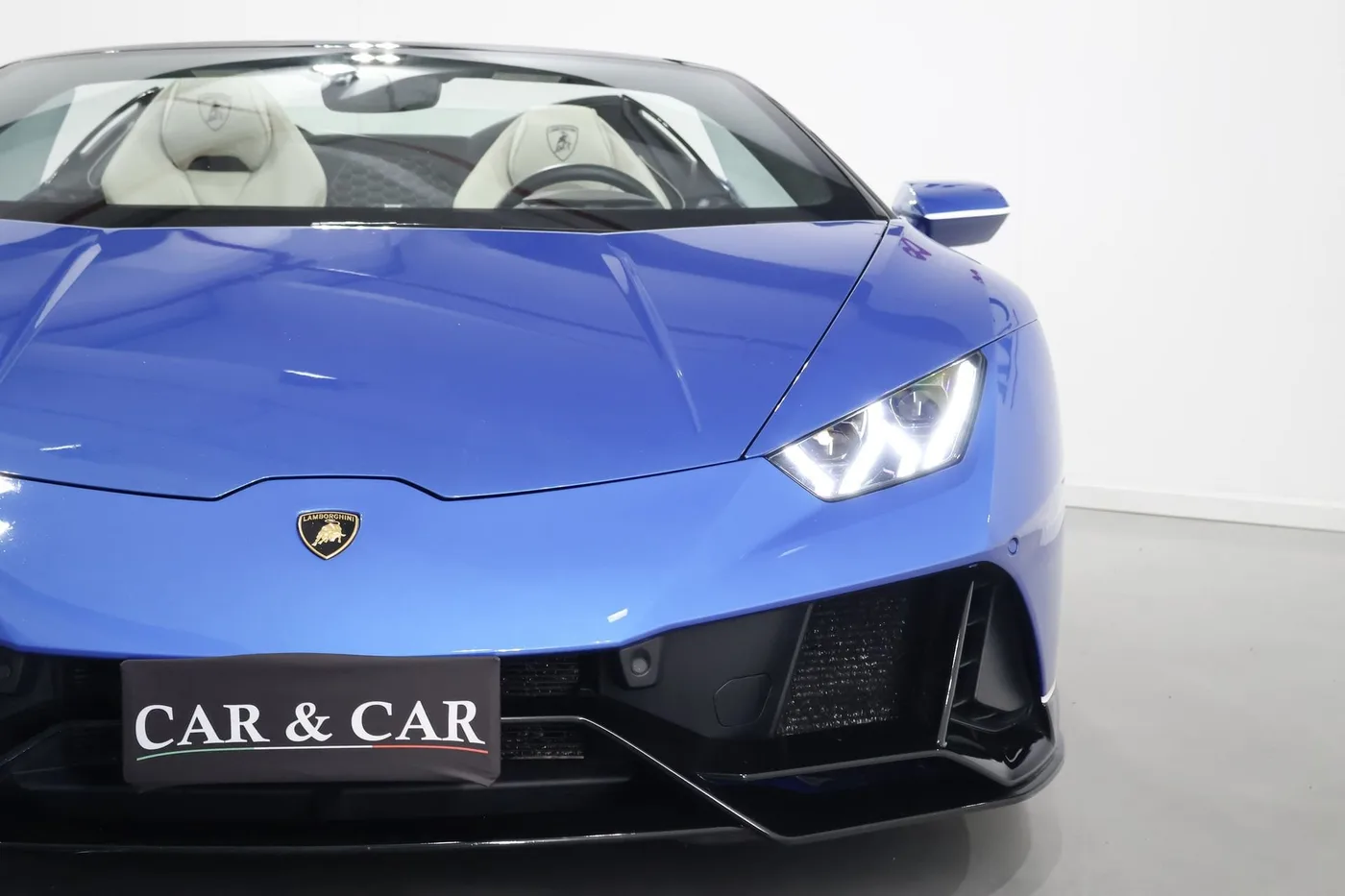 2023 Lamborghini Huracán EVO Spyder angeboten von einem Supersportwagenhändler in Zibido San Giacomo, Italien, Foto 15 von 23