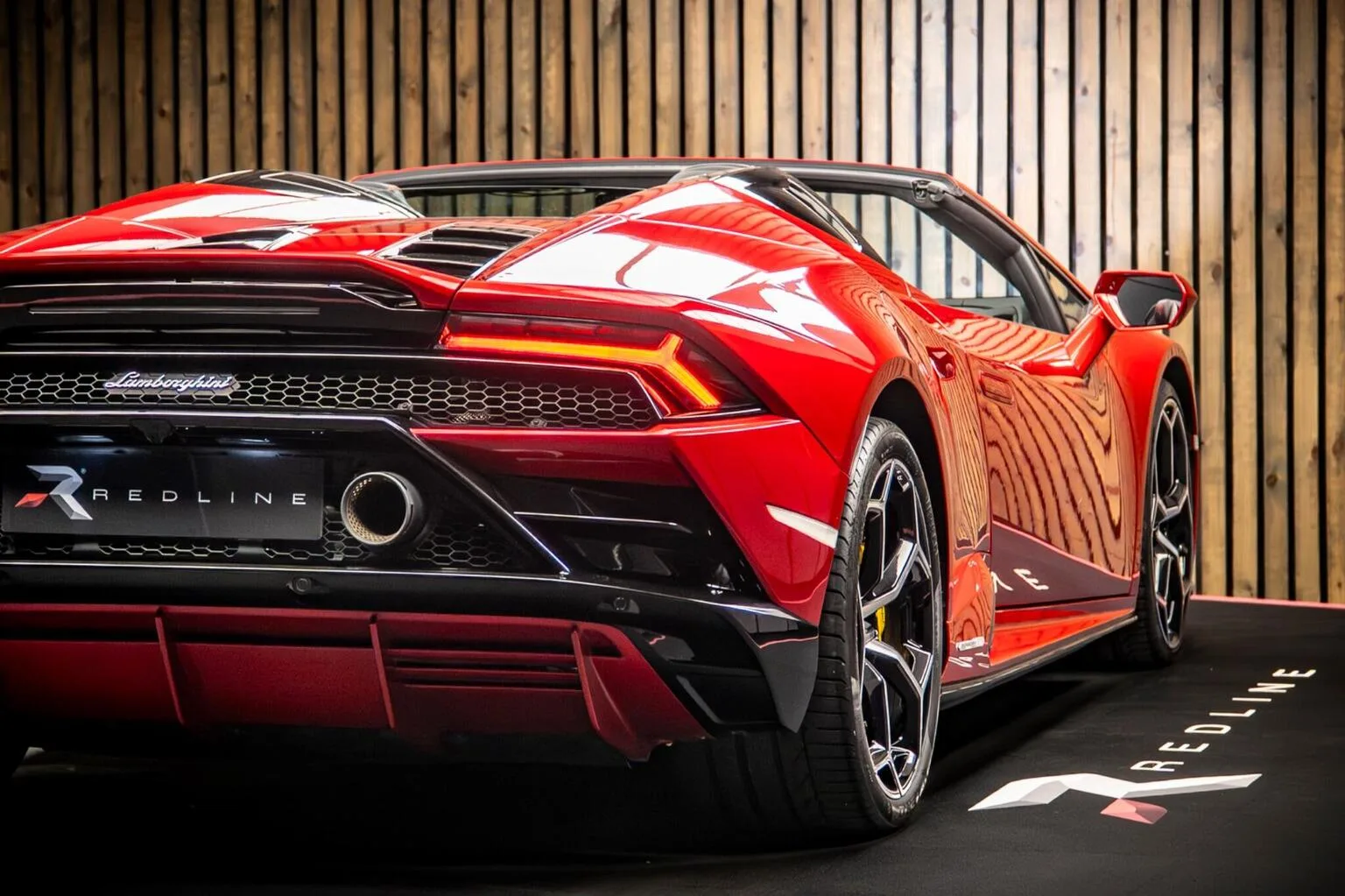 2023 Lamborghini Huracán EVO Spyder, 20/30