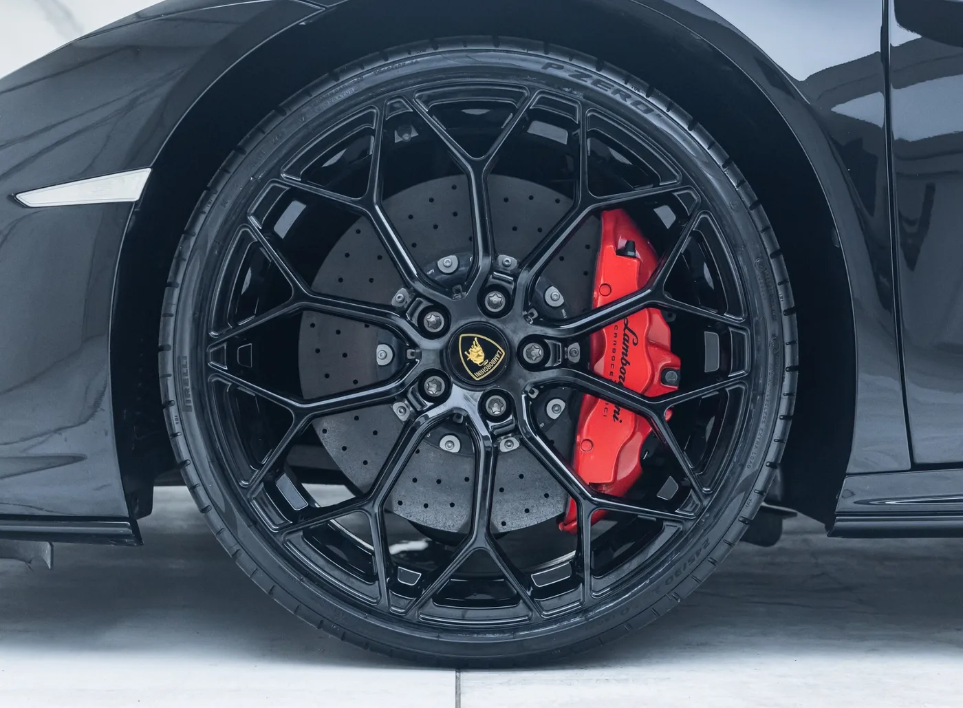 2023 Lamborghini Huracán EVO LP 640-4 angeboten von einem Fachhändler in Banstead, Vereinigtes Königreich, Foto 13 von 15