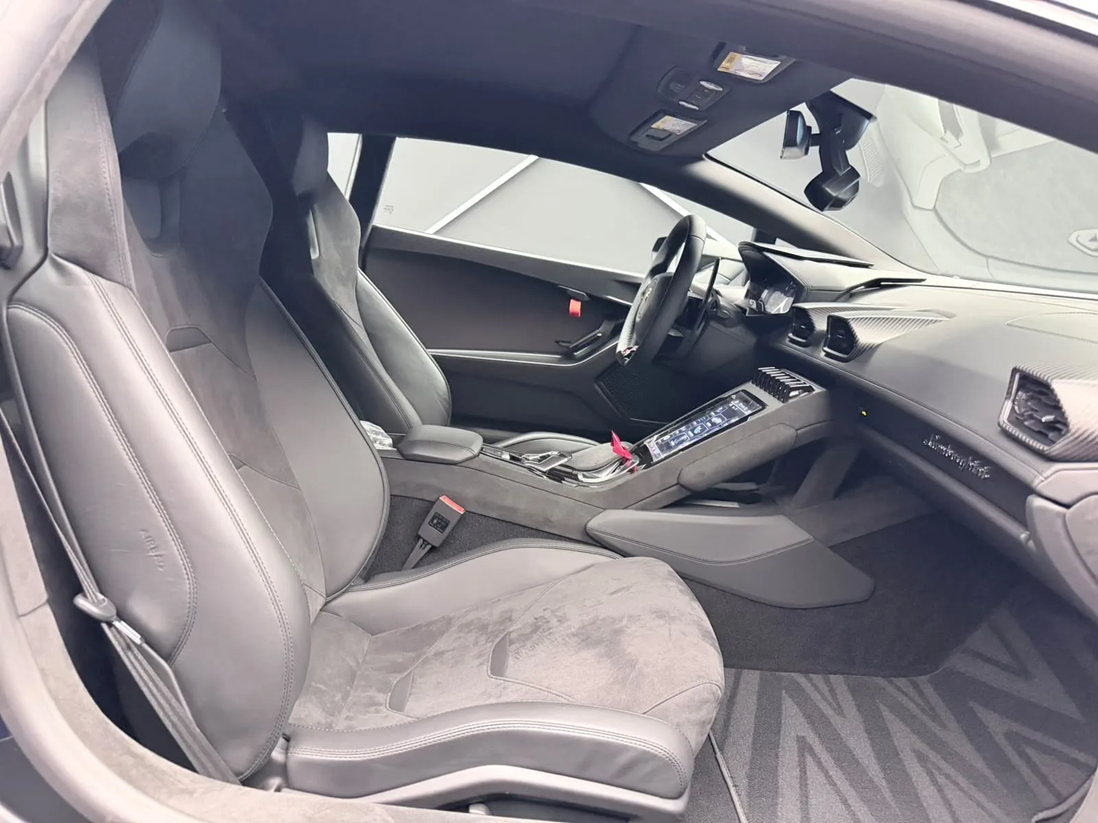 2023 Lamborghini Huracán Sterrato, 13/20
