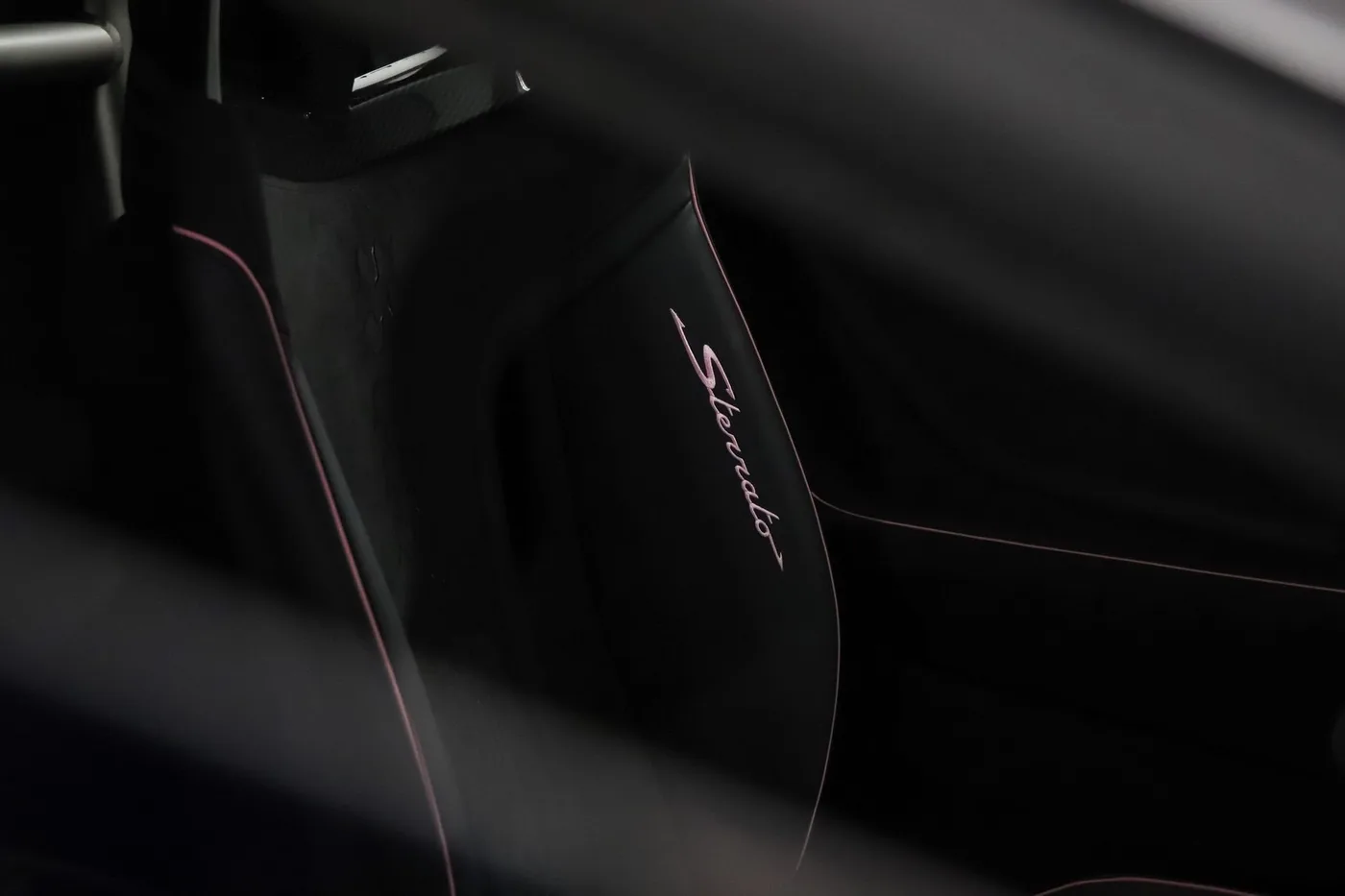 2023 Lamborghini Huracán Sterrato angeboten von einem Supersportwagenhändler in Zibido San Giacomo, Italien, Foto 12 von 25