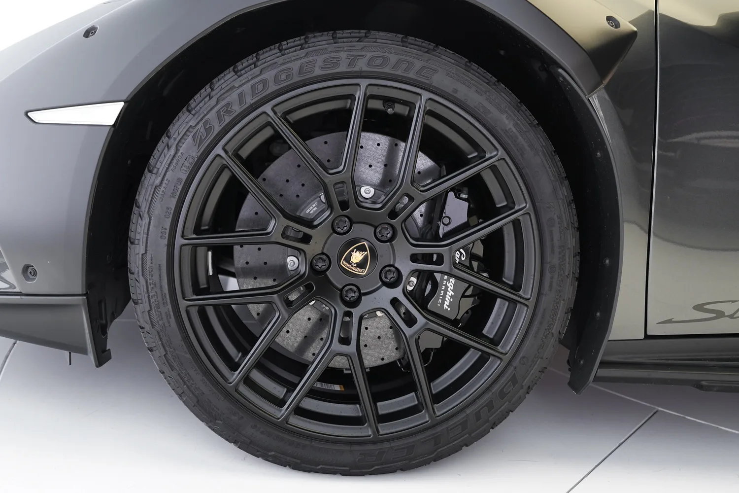 2023 Lamborghini Huracán Sterrato, 17/17