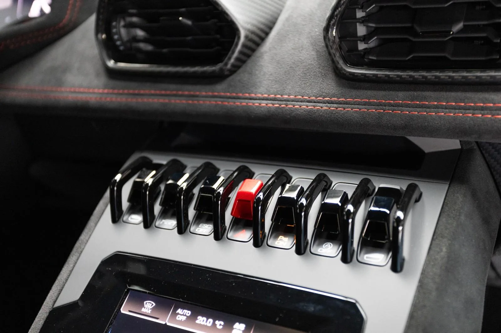 2023 Lamborghini Huracán Sterrato, 12/15