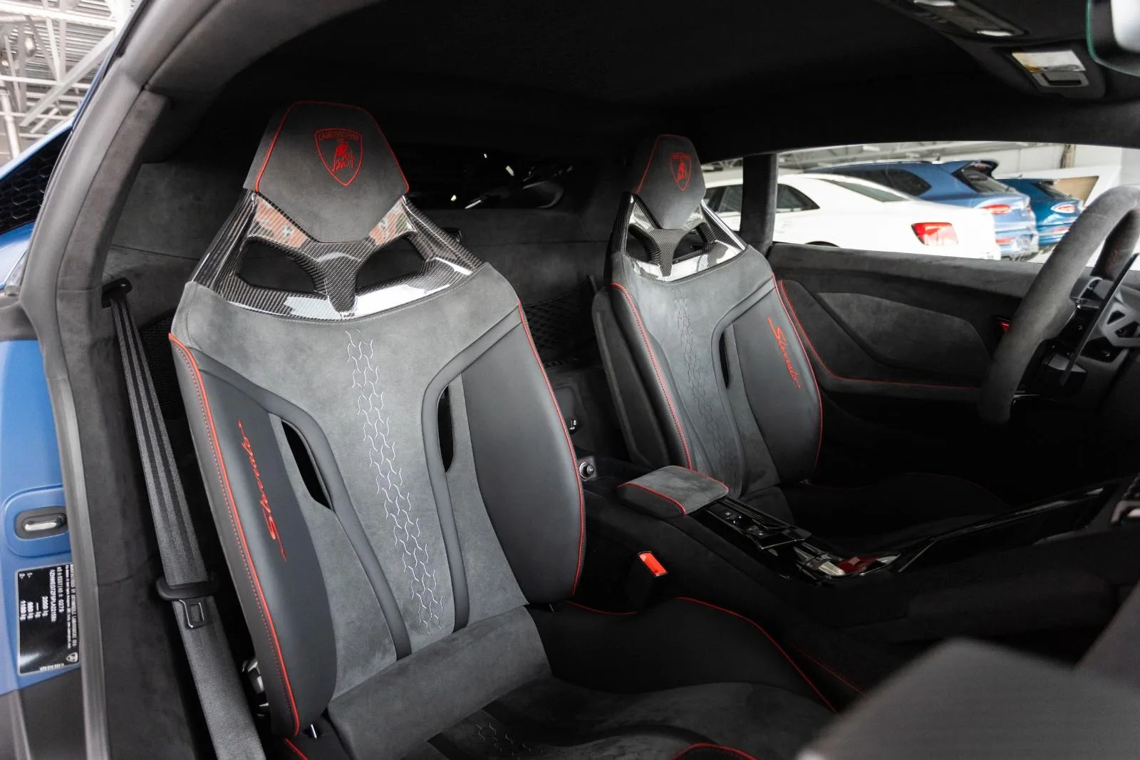 2023 Lamborghini Huracán Sterrato, 14/15