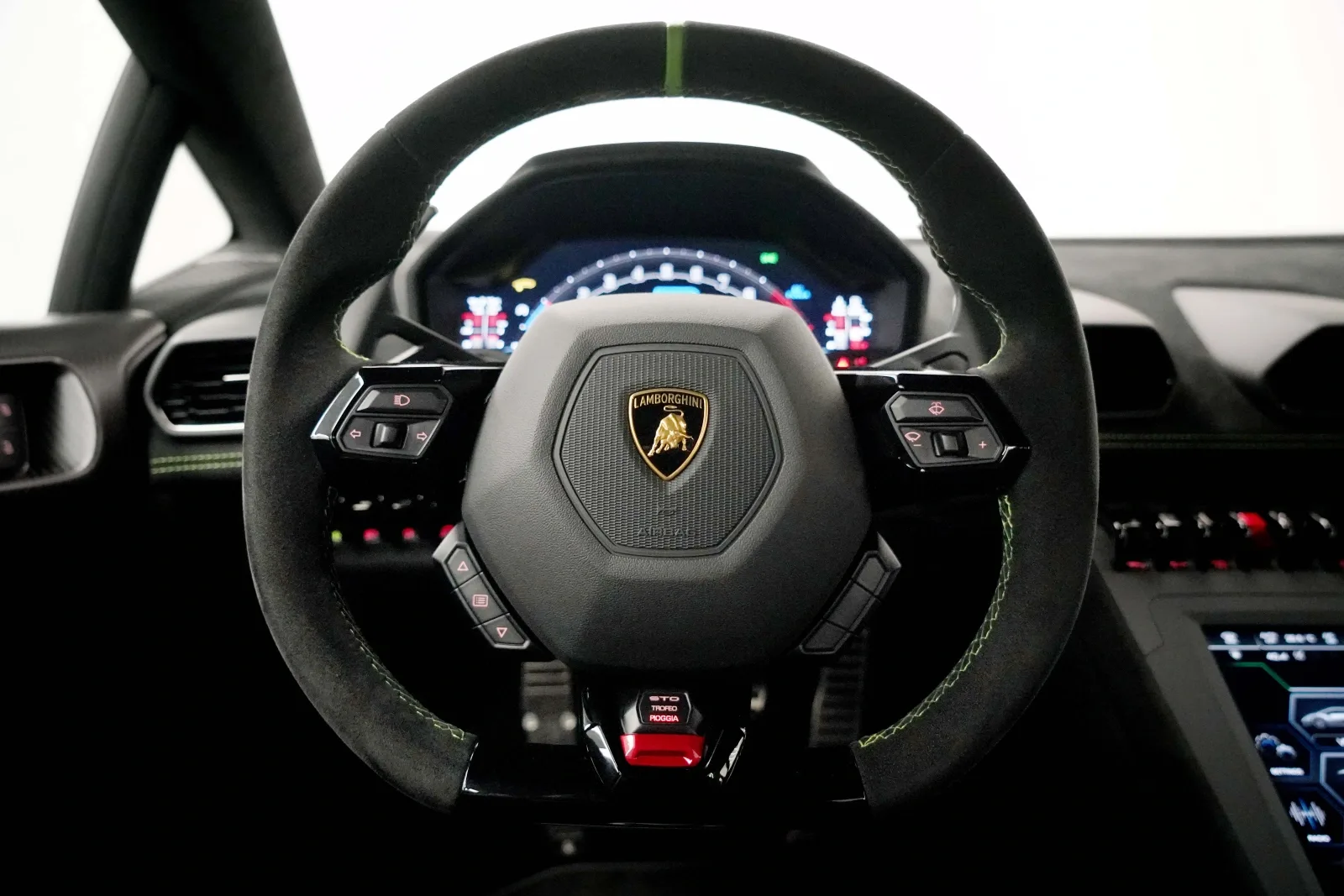 2023 Lamborghini Huracán STO, 9/16