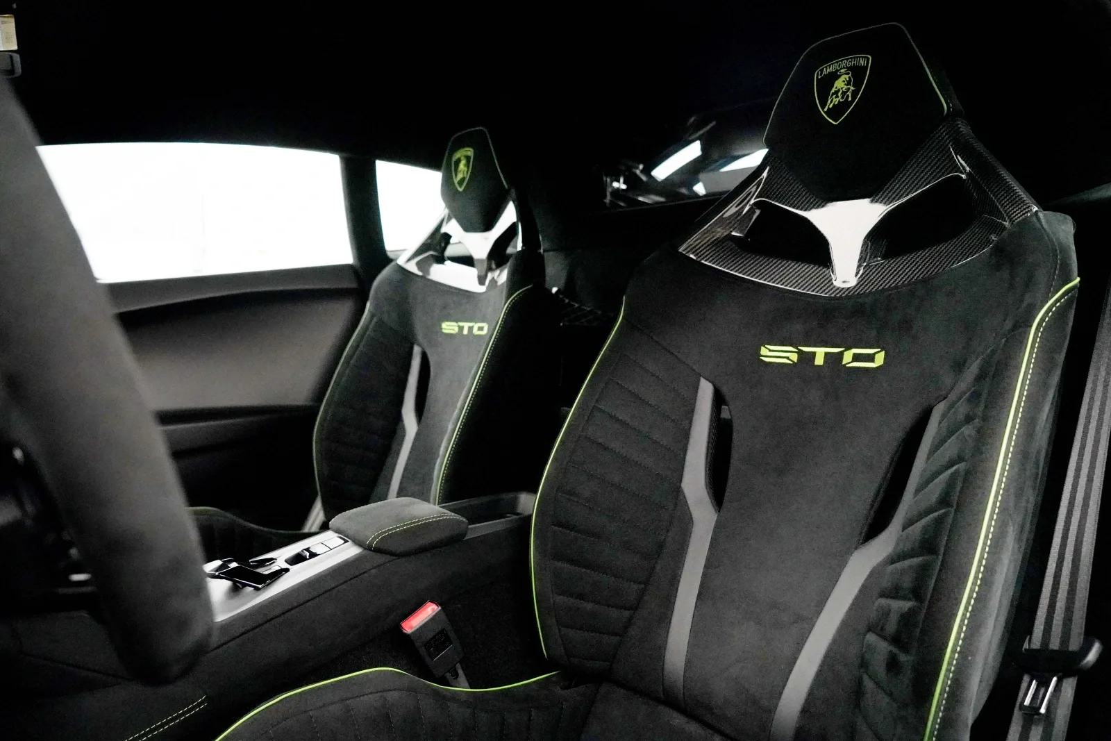 2023 Lamborghini Huracán STO, 13/16