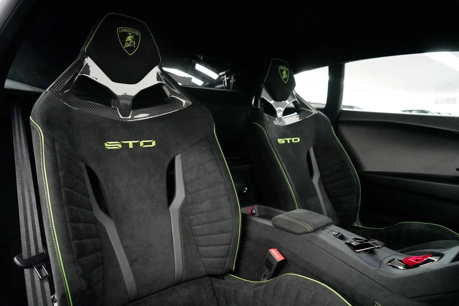 2023 Lamborghini Huracán STO, 14/16