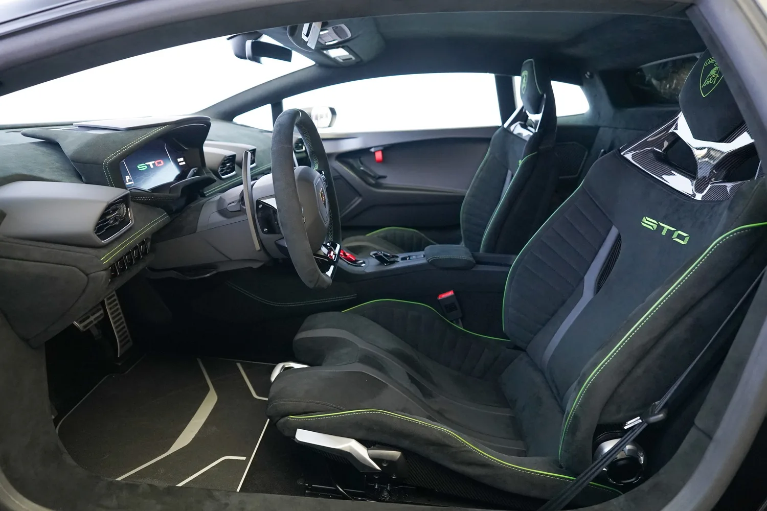 2023 Lamborghini Huracán STO, 4/20