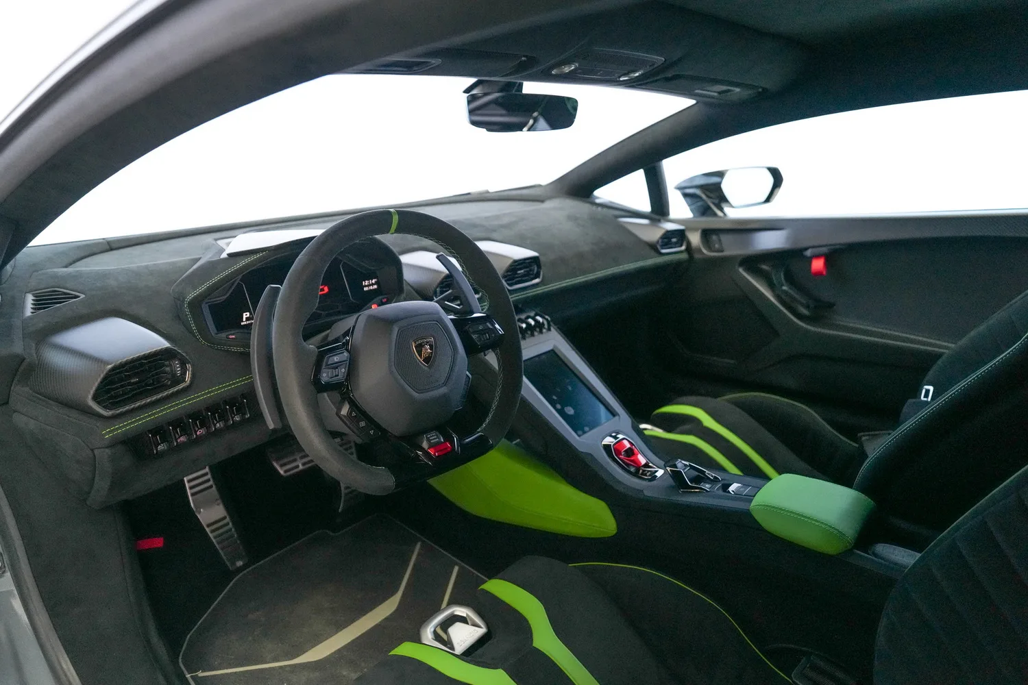 2023 Lamborghini Huracán STO, 4/18