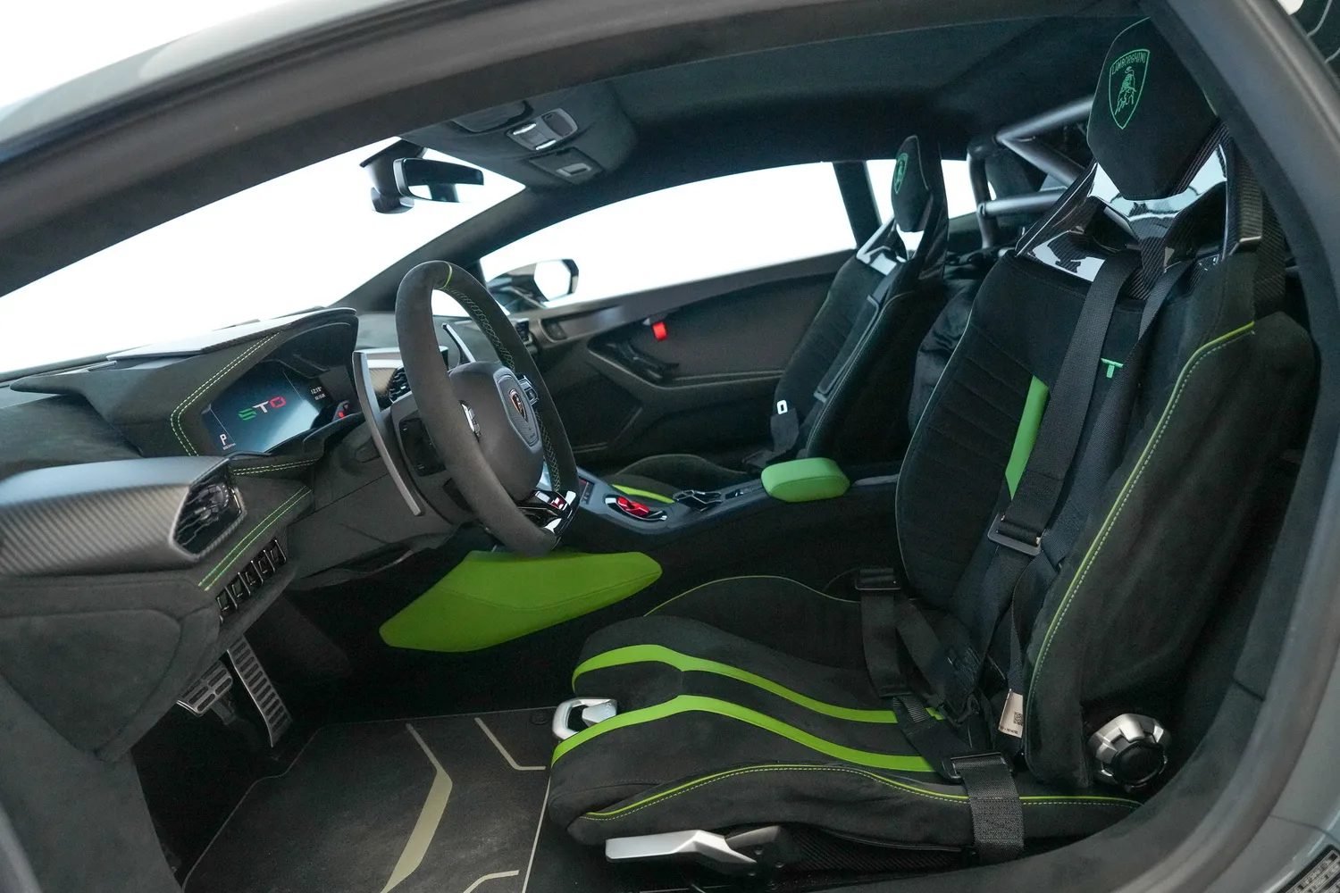 2023 Lamborghini Huracán STO, 6/18